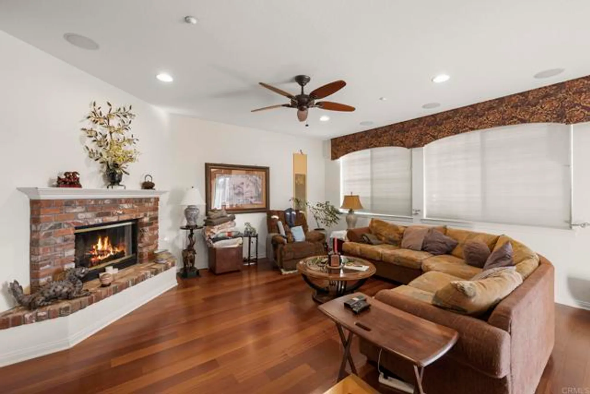 Property Slideshow image 8 of 34 | 10353 pinion trl, Escondido, CA, 92026