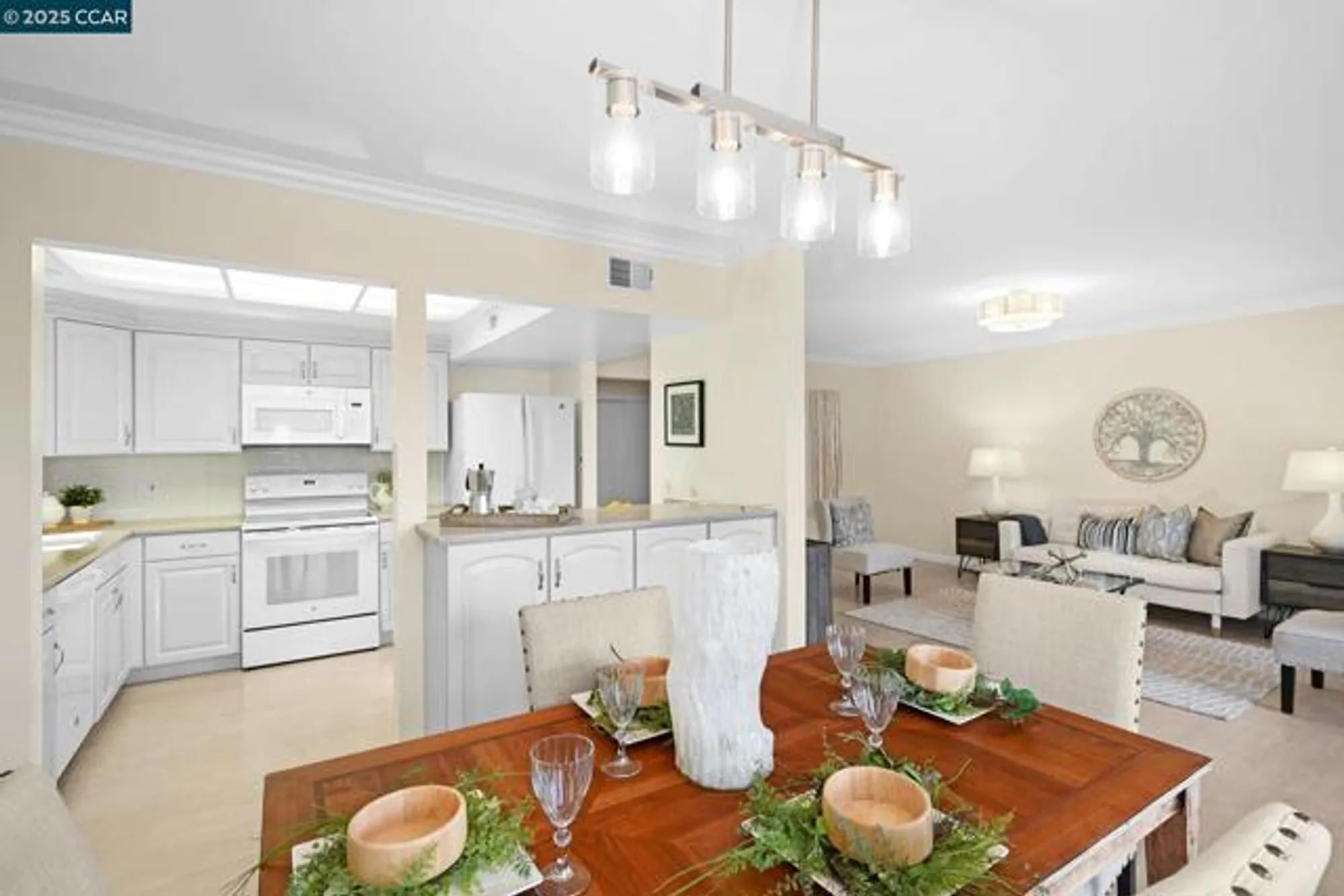 Property Slideshow image 13 of 36 | 1549 oakmont dr 12, Walnut Creek, CA, 94595