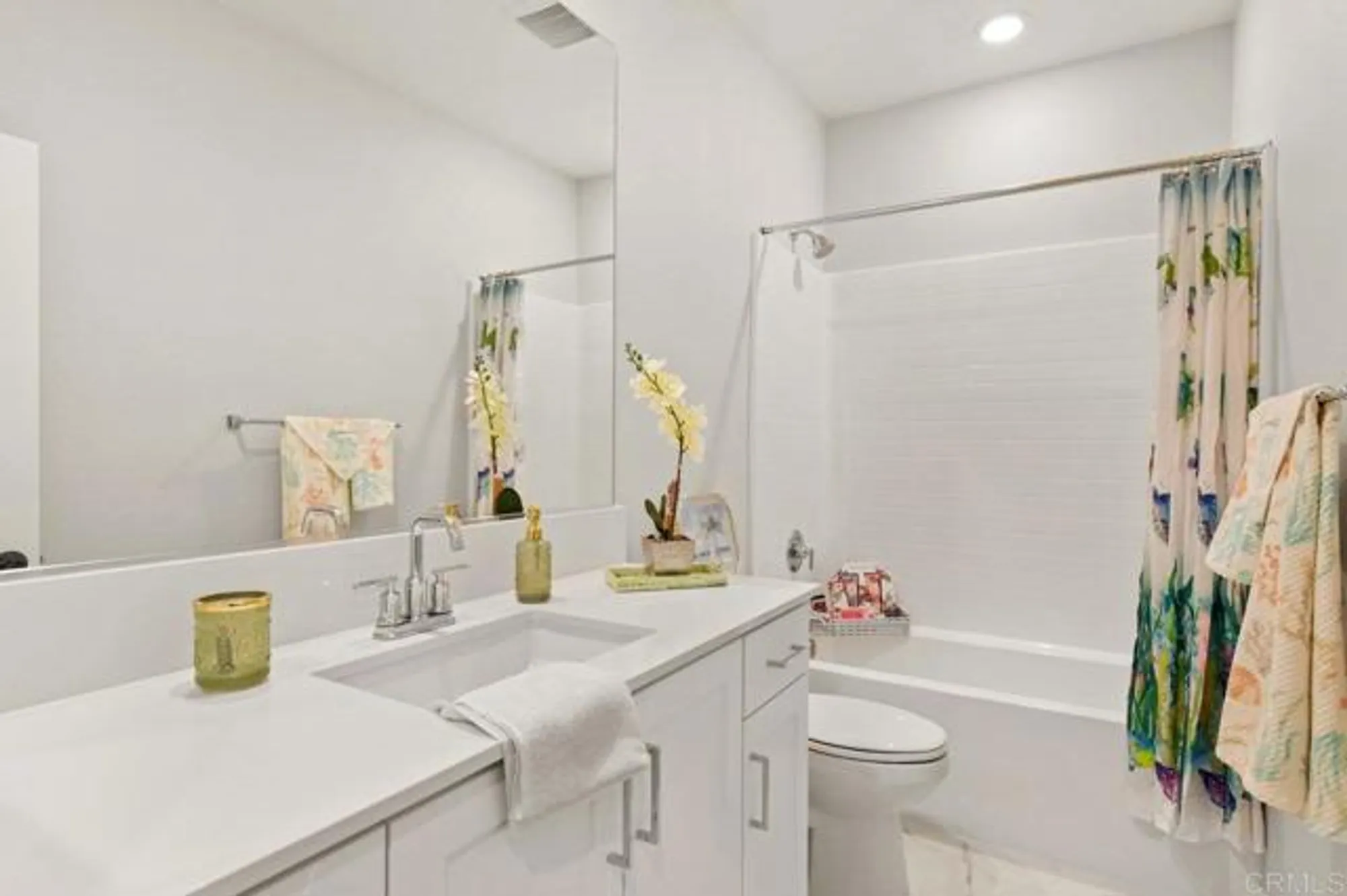 Property Slideshow image 19 of 54 | 12639 elizabeth way, San Diego, CA, 92129