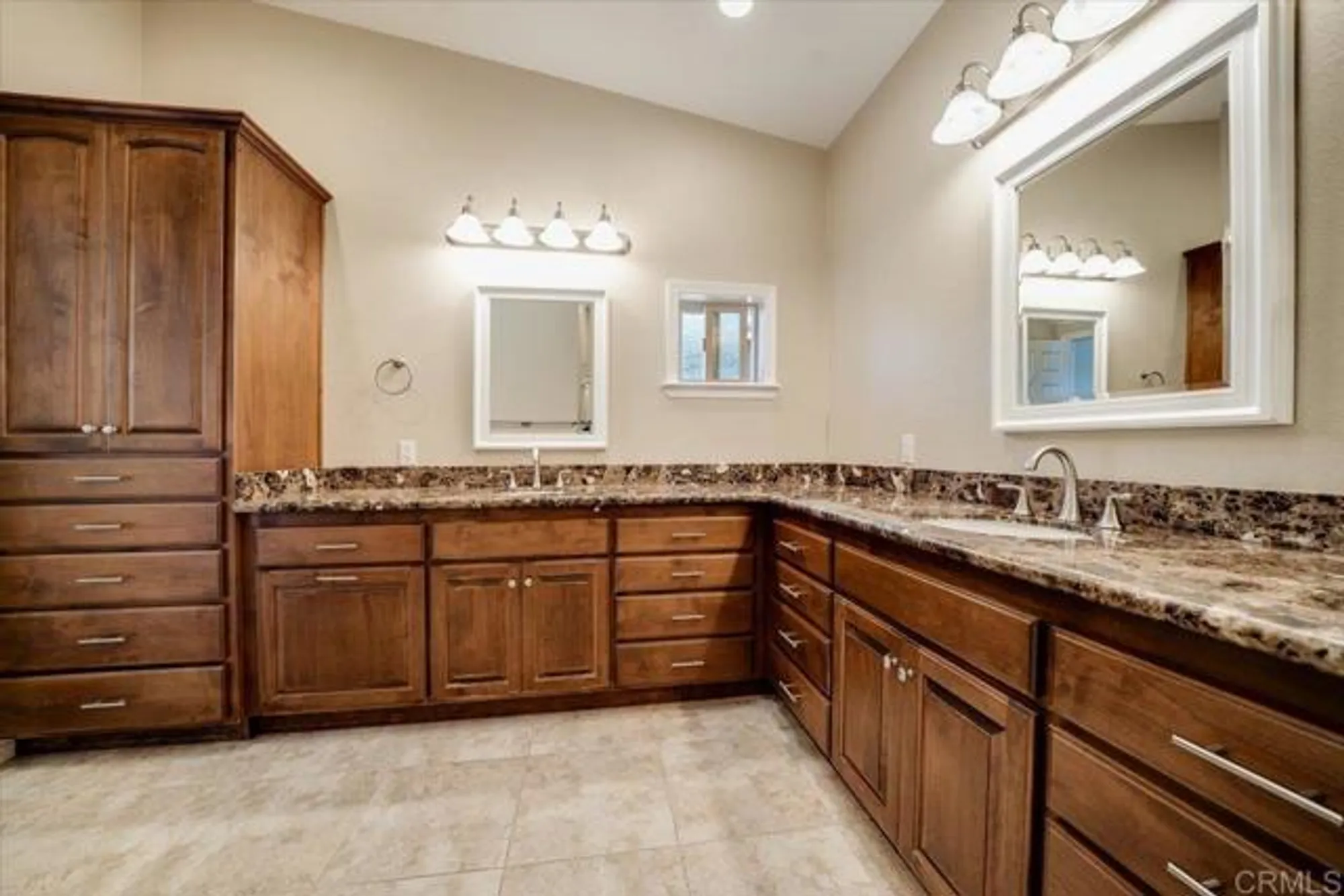 Property Slideshow image 29 of 53 | 3438 don ortega dr, Carlsbad, CA, 92010