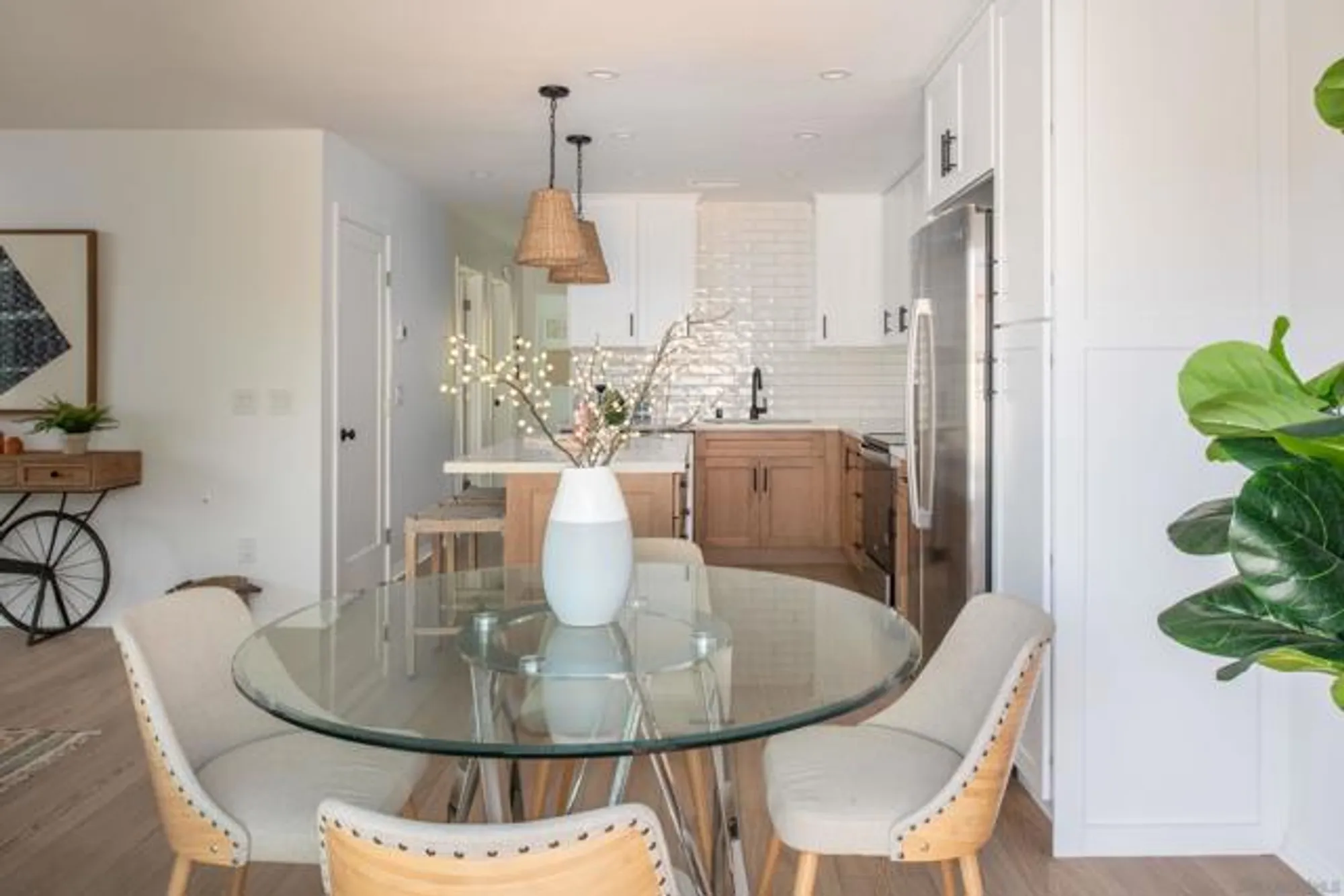 Property Slideshow image 15 of 36 | 1829 forestdale dr, Encinitas, CA, 92024