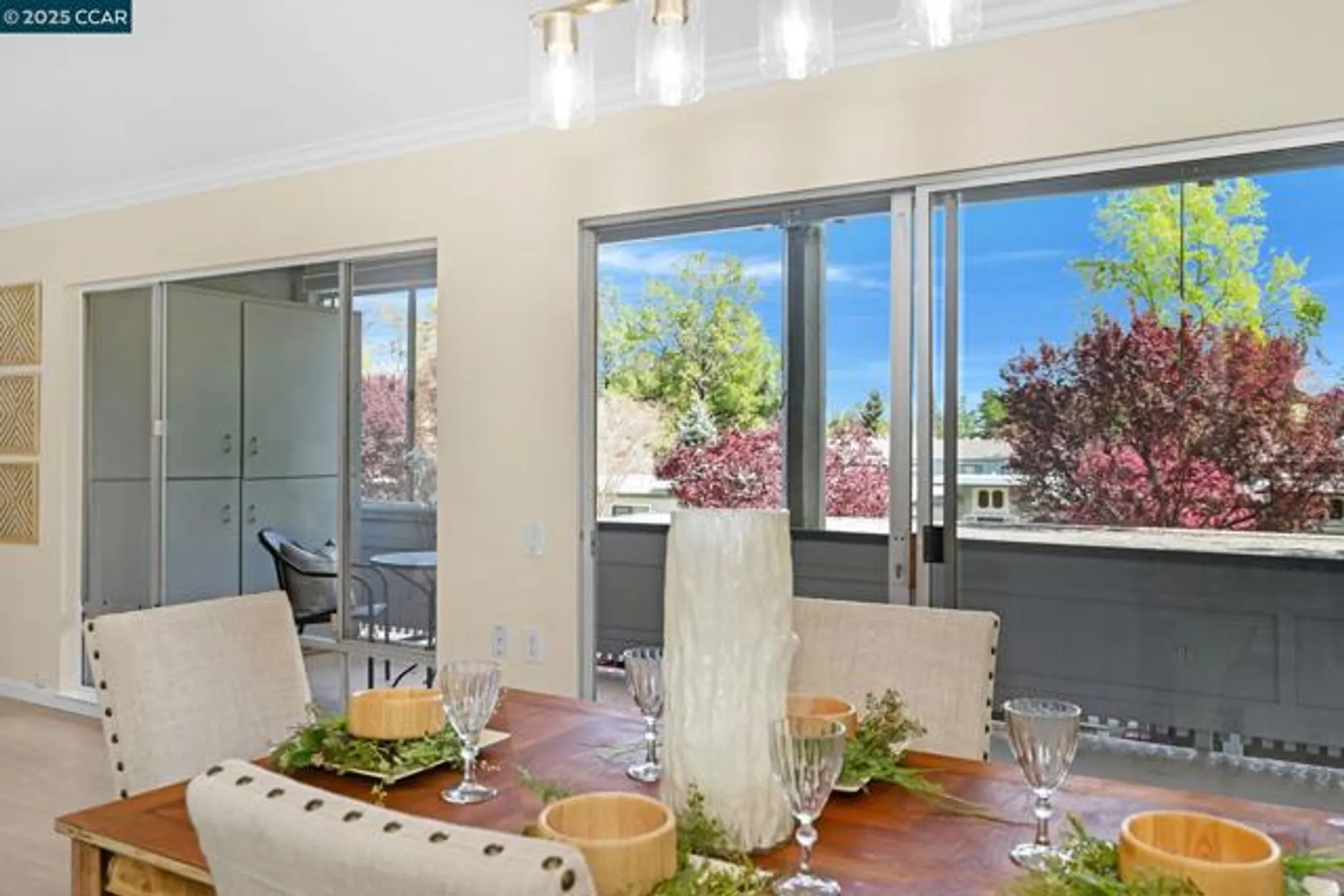Property Slideshow image 16 of 36 | 1549 oakmont dr 12, Walnut Creek, CA, 94595