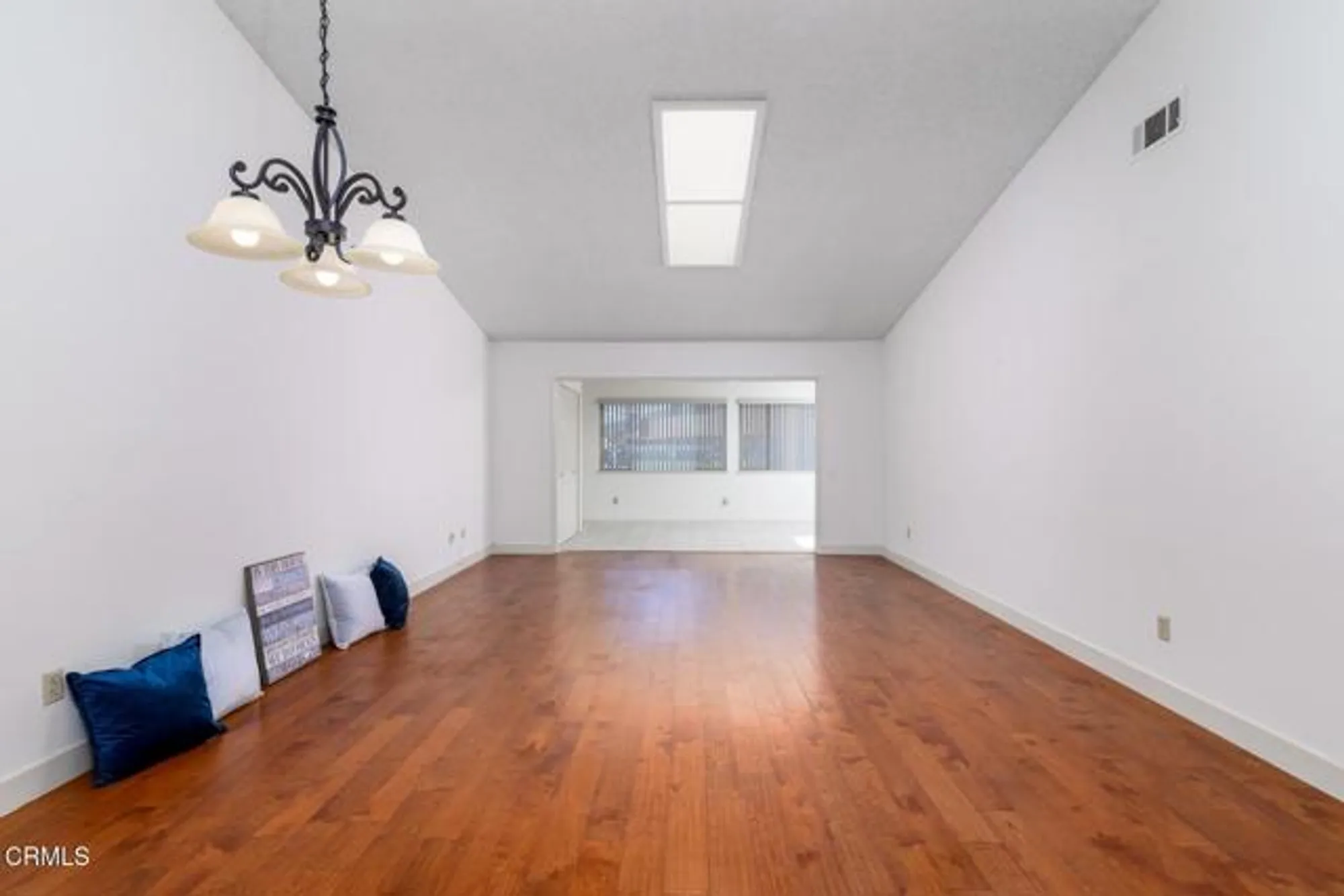 Property Slideshow image 15 of 39 | 31310 village 31, Camarillo, CA, 93012