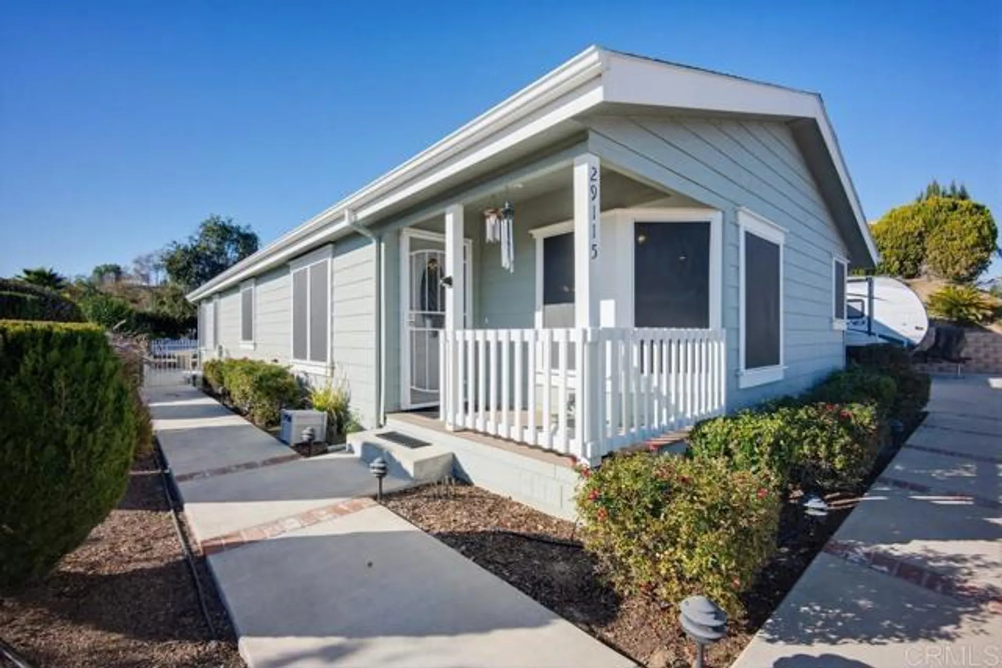 Property Slideshow image 8 of 60 | 29115 via princesa, Murrieta, CA, 92563