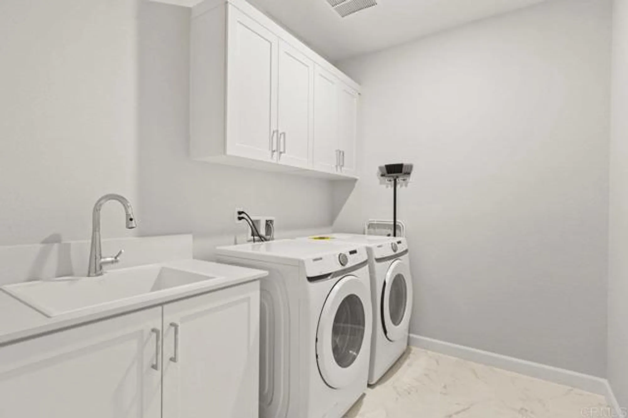 Property Slideshow image 22 of 54 | 12639 elizabeth way, San Diego, CA, 92129