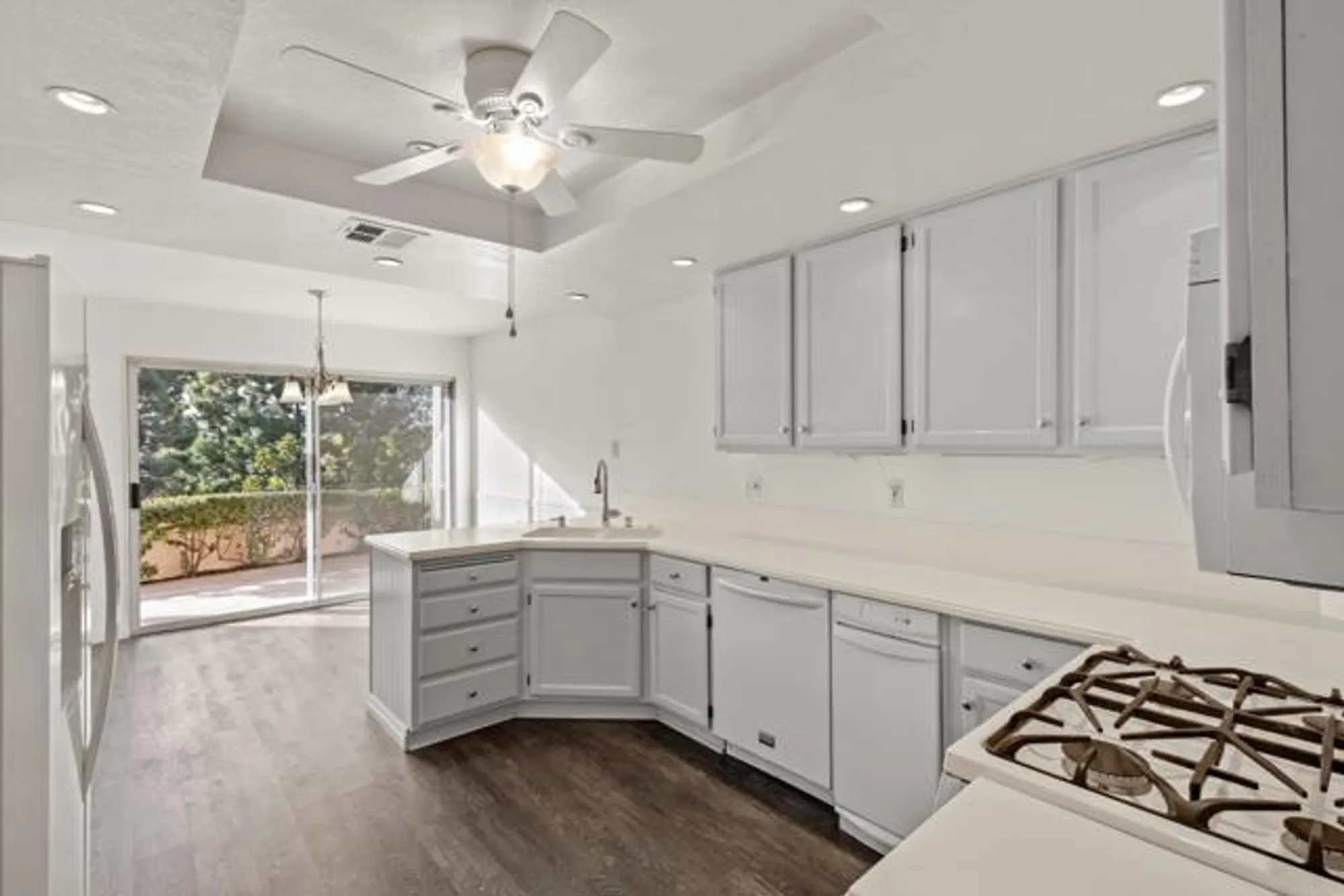 Property Slideshow image 29 of 60 | 1349 via firenze, San Marcos, CA, 92078