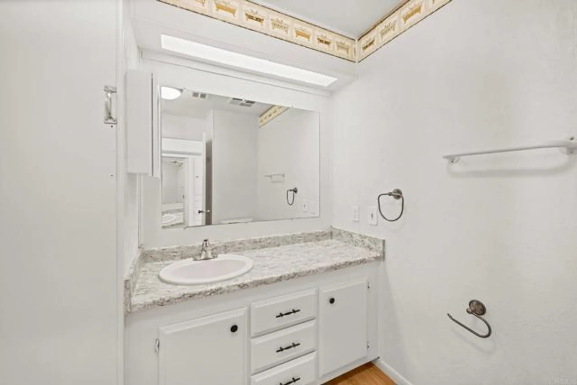 Property Slideshow image 20 of 33 | 444 n el camino real spc 47, Encinitas, CA, 92024