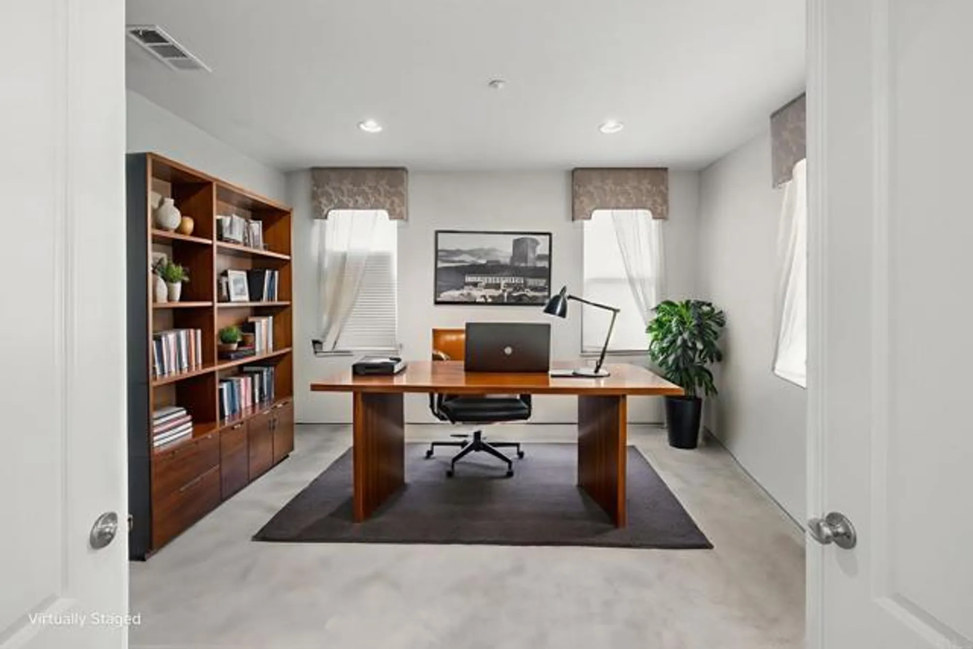 Property Slideshow image 6 of 34 | 10353 pinion trl, Escondido, CA, 92026