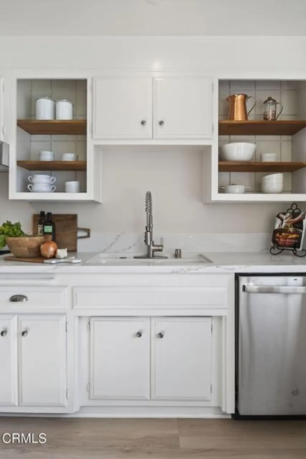 Property Slideshow image 21 of 60 | 135 e fiesta grn, Port Hueneme, CA, 93041