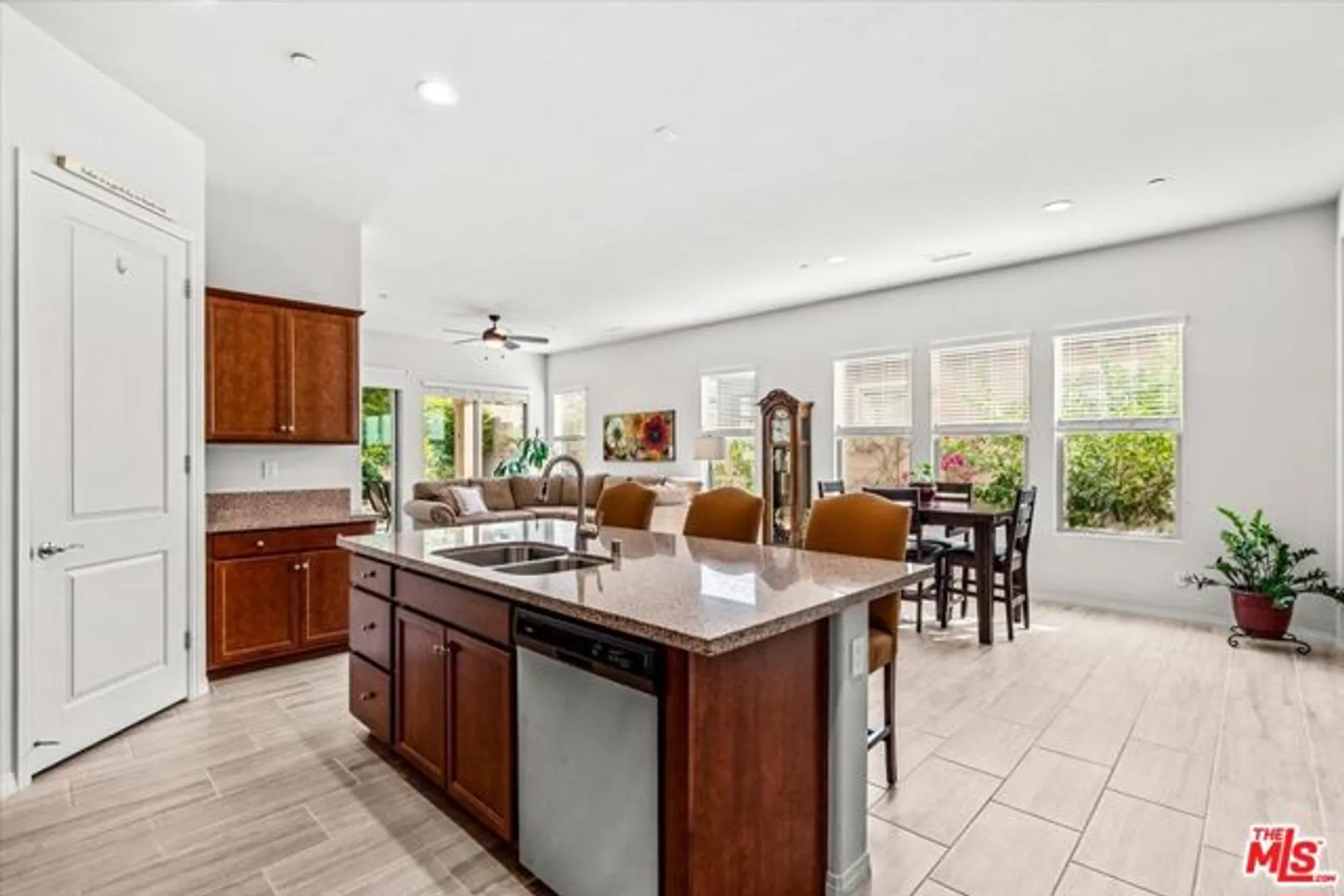 Property Slideshow image 22 of 45 | 26 syrah, Rancho Mirage, CA, 92270