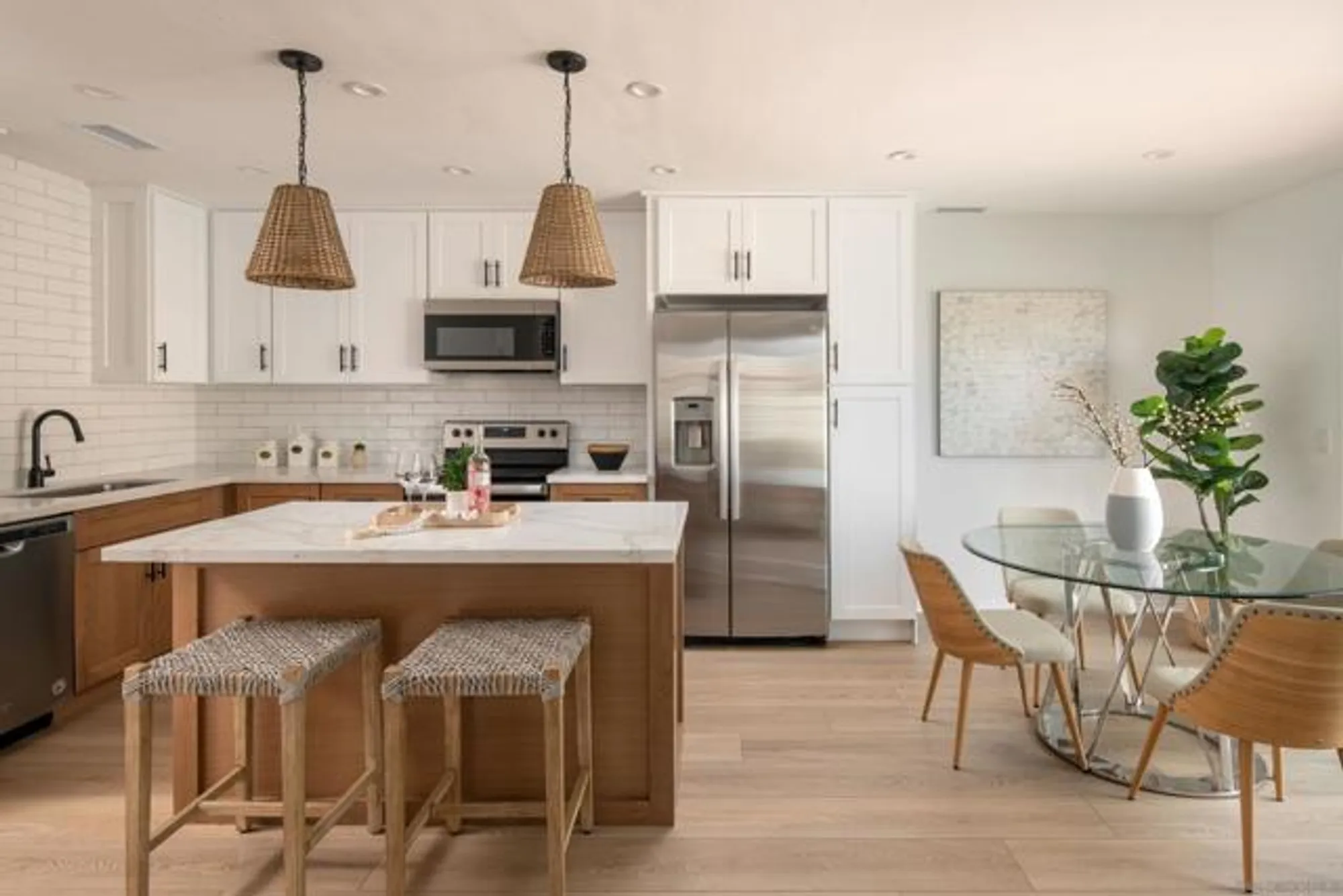 Property Slideshow image 1 of 36 | 1829 forestdale dr, Encinitas, CA, 92024