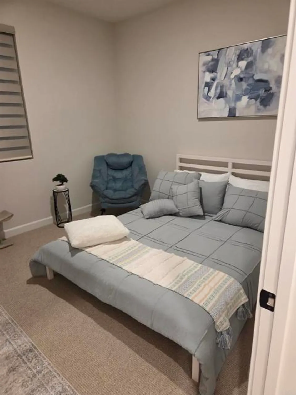 Property Slideshow image 2 of 54 | 12639 elizabeth way, San Diego, CA, 92129