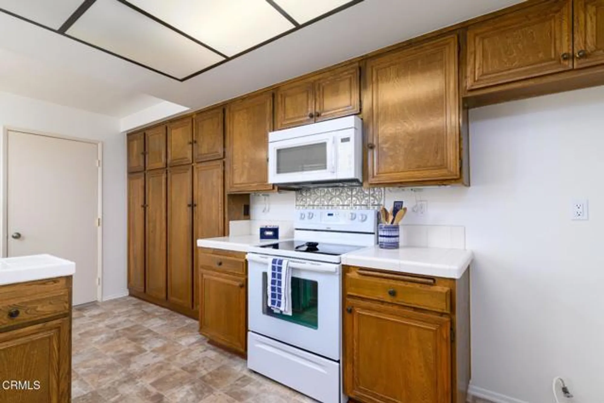 Property Slideshow image 21 of 39 | 31310 village 31, Camarillo, CA, 93012