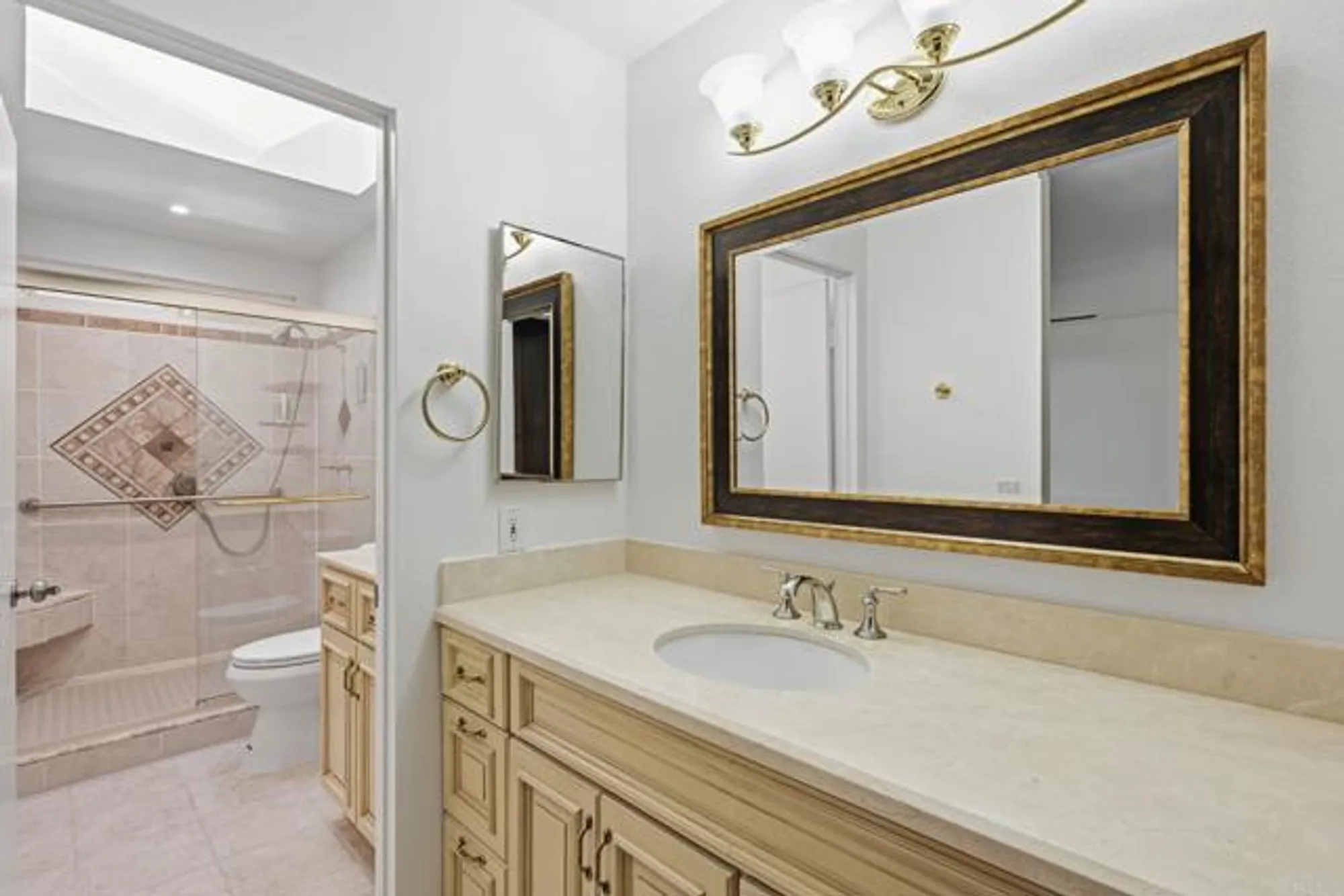 Property Slideshow image 14 of 27 | 17765 corte erizo, San Diego, CA, 92128
