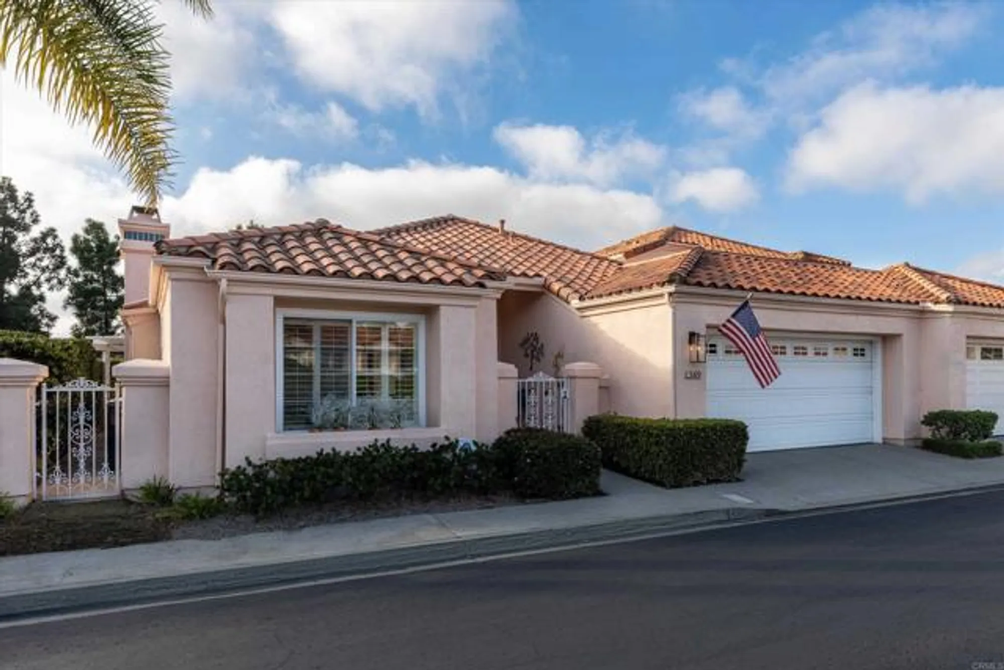 Property Slideshow image 6 of 60 | 1349 via firenze, San Marcos, CA, 92078