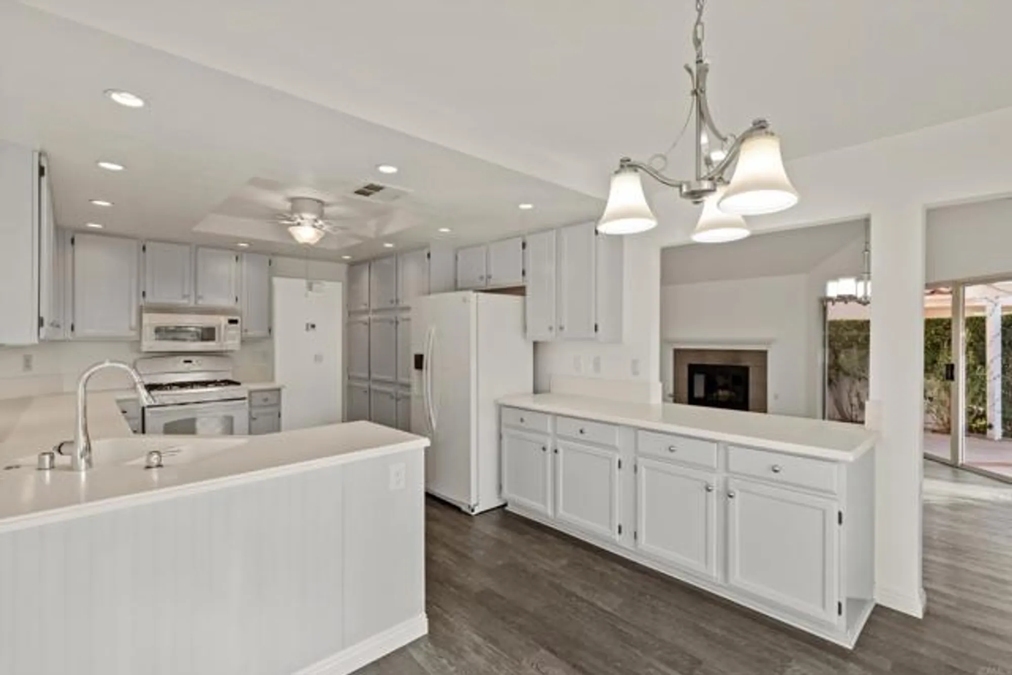 Property Slideshow image 24 of 60 | 1349 via firenze, San Marcos, CA, 92078