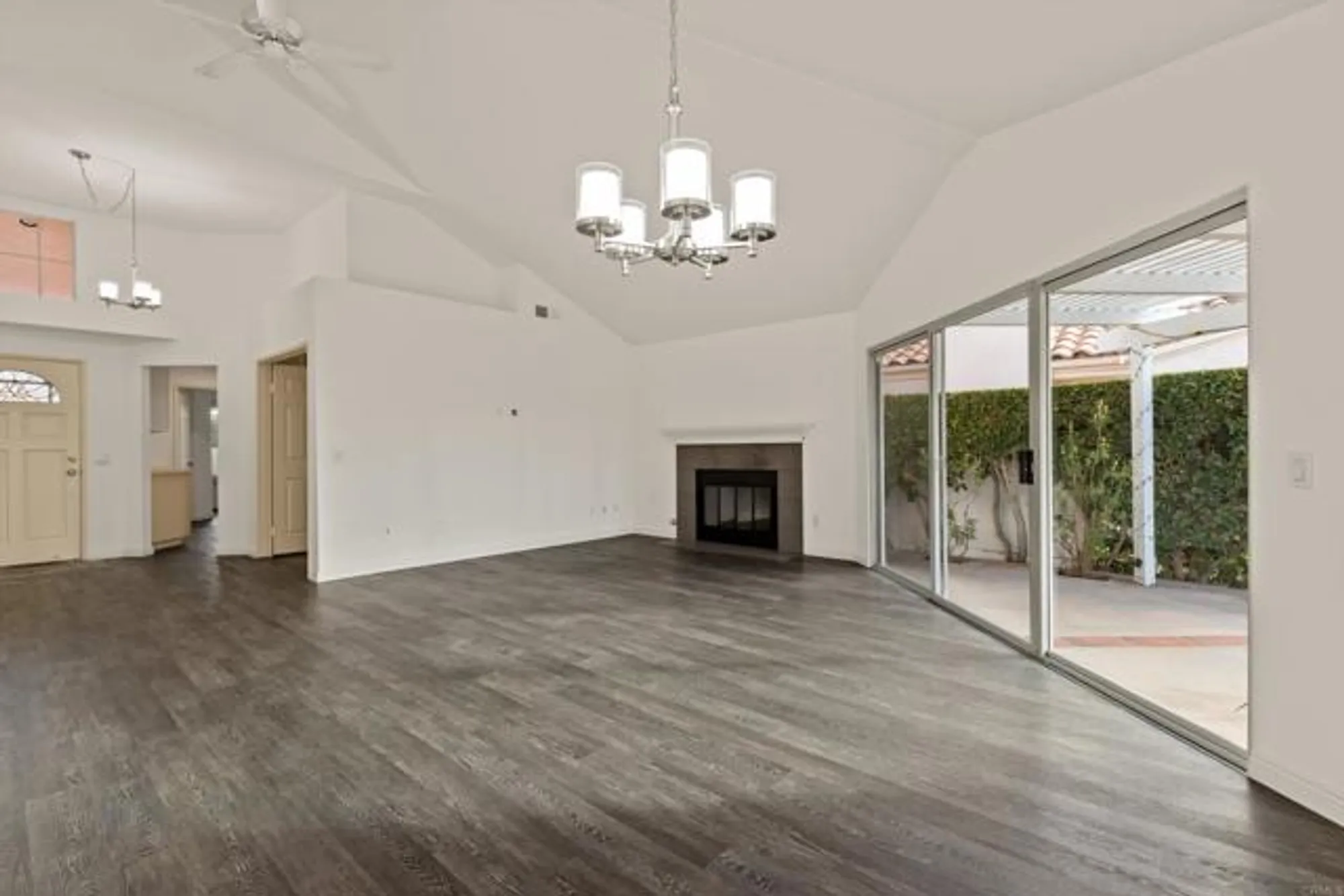 Property Slideshow image 22 of 60 | 1349 via firenze, San Marcos, CA, 92078