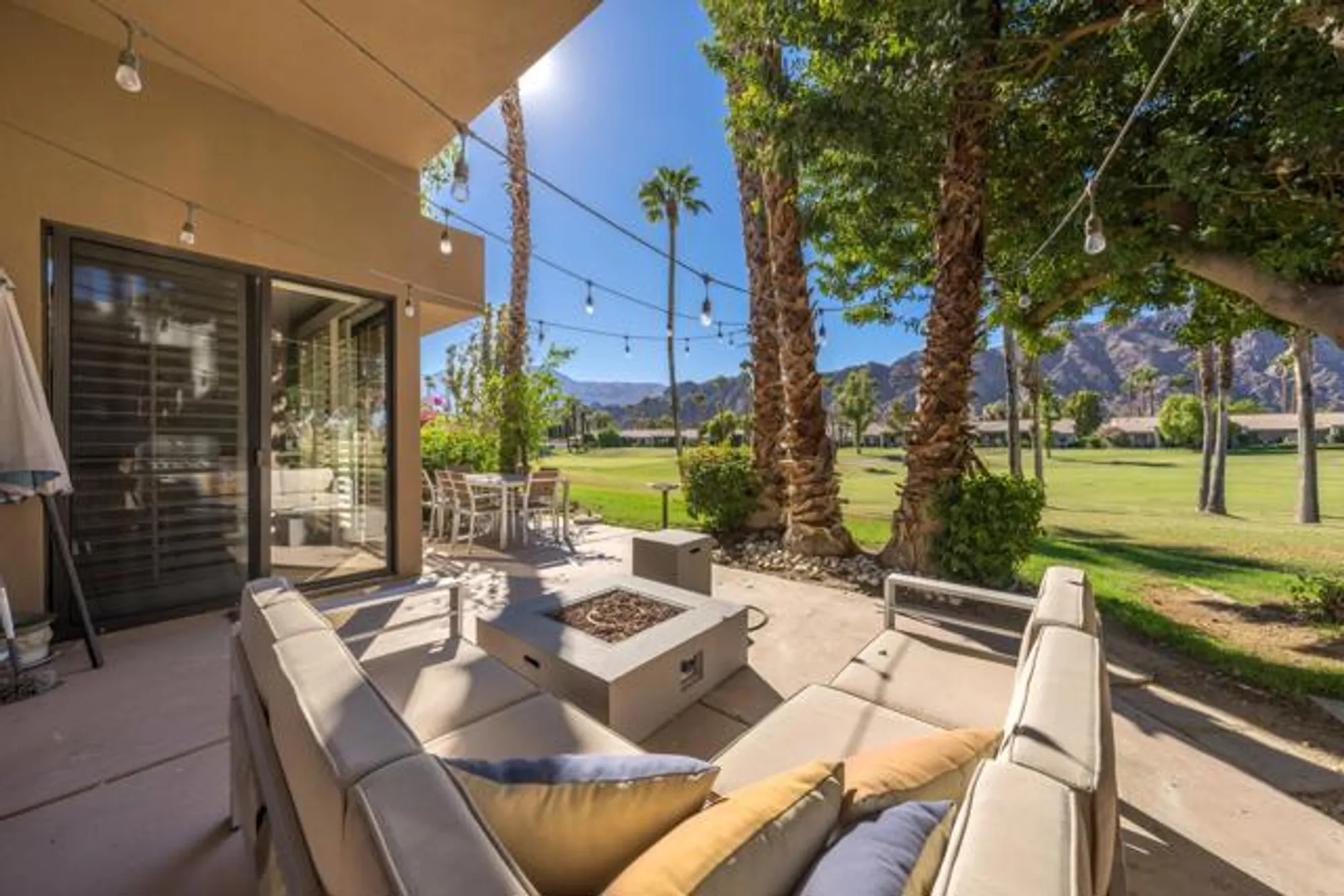 Property Slideshow image 12 of 33 | 55069 oakhill, La Quinta, CA, 92253