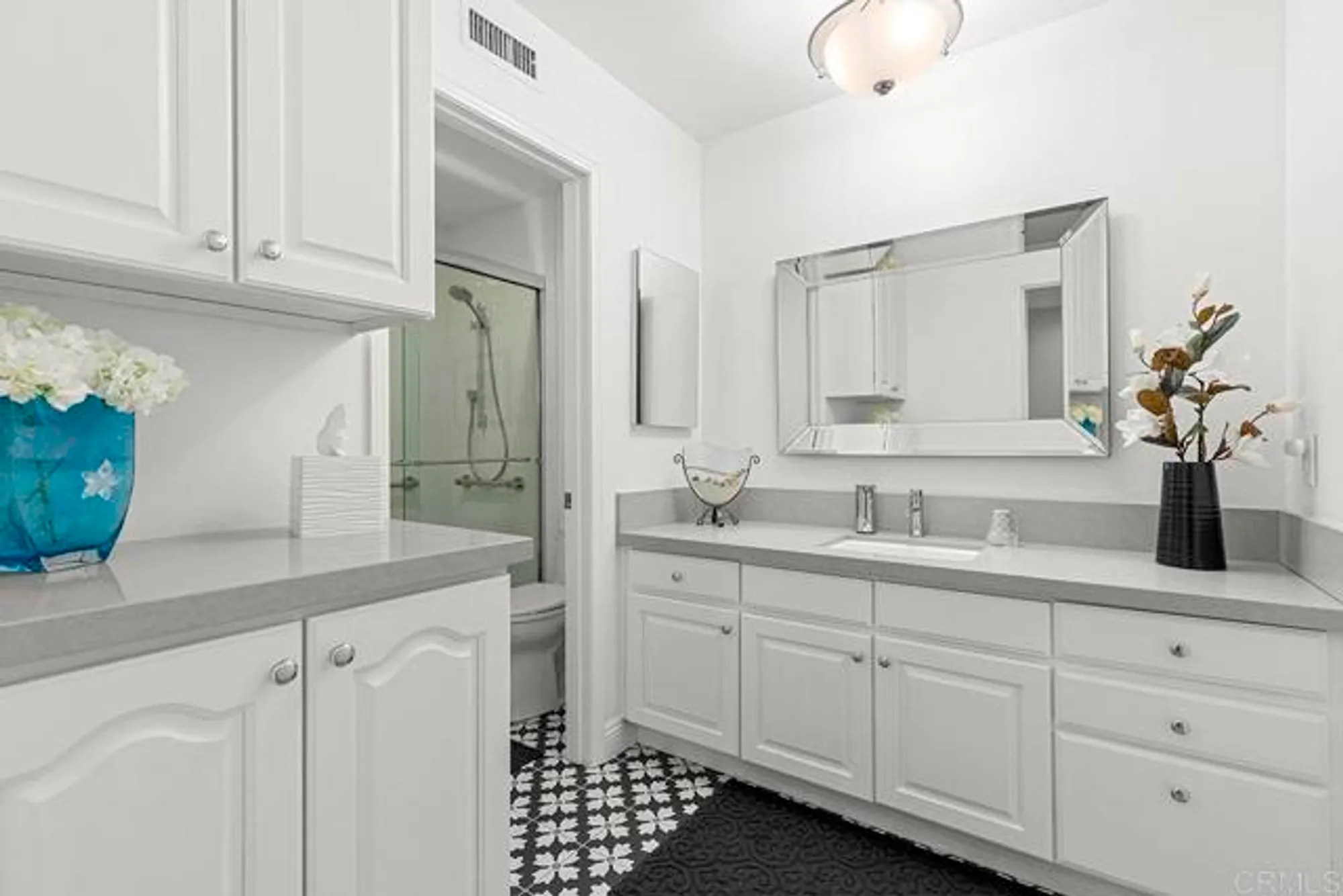 Property Slideshow image 19 of 39 | 3335 genoa way 111, Oceanside, CA, 92056