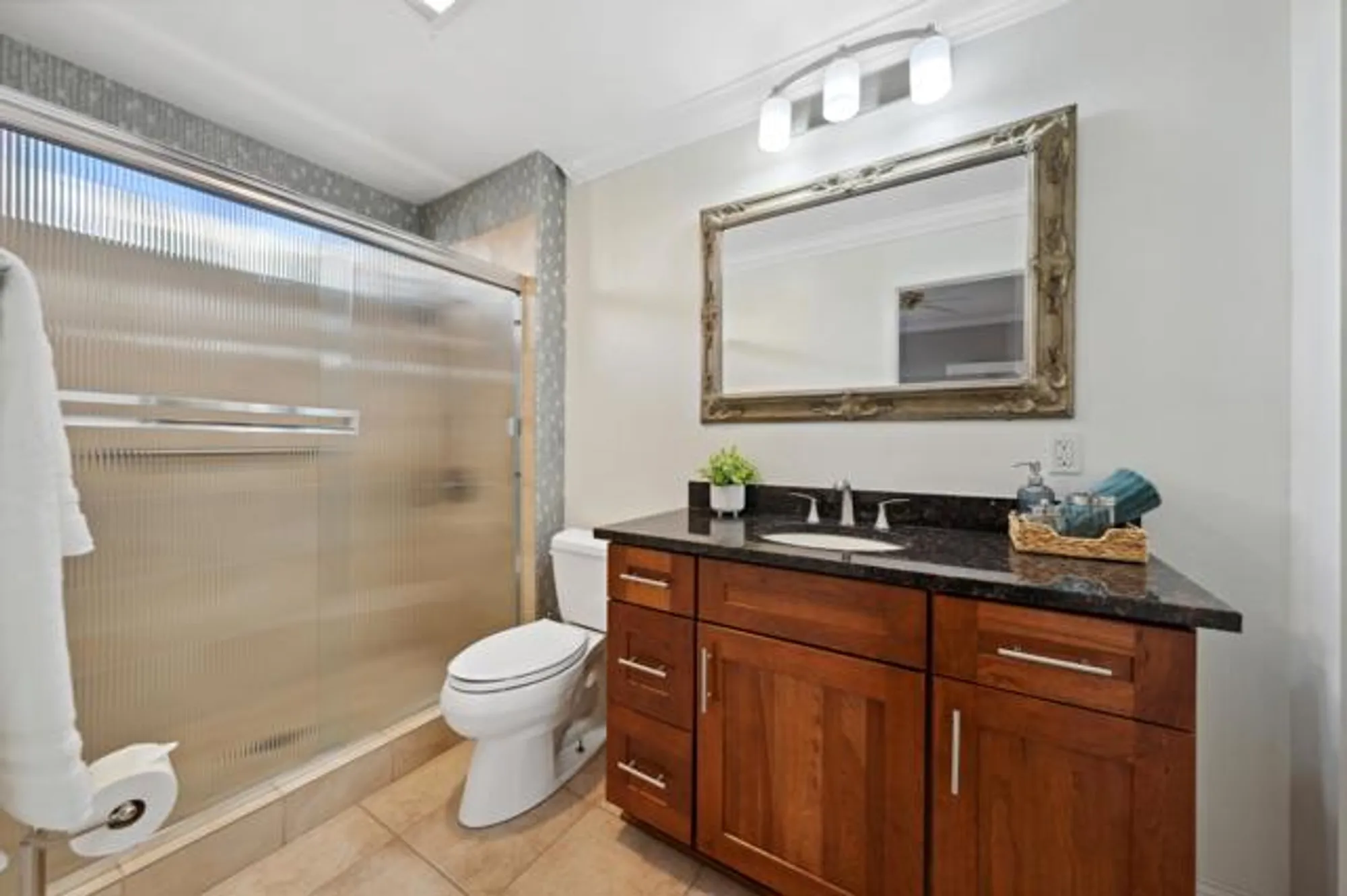 Property Slideshow image 24 of 33 | 55069 oakhill, La Quinta, CA, 92253