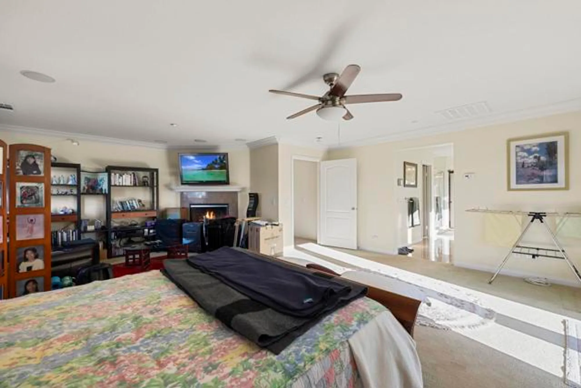Property Slideshow image 16 of 34 | 10353 pinion trl, Escondido, CA, 92026