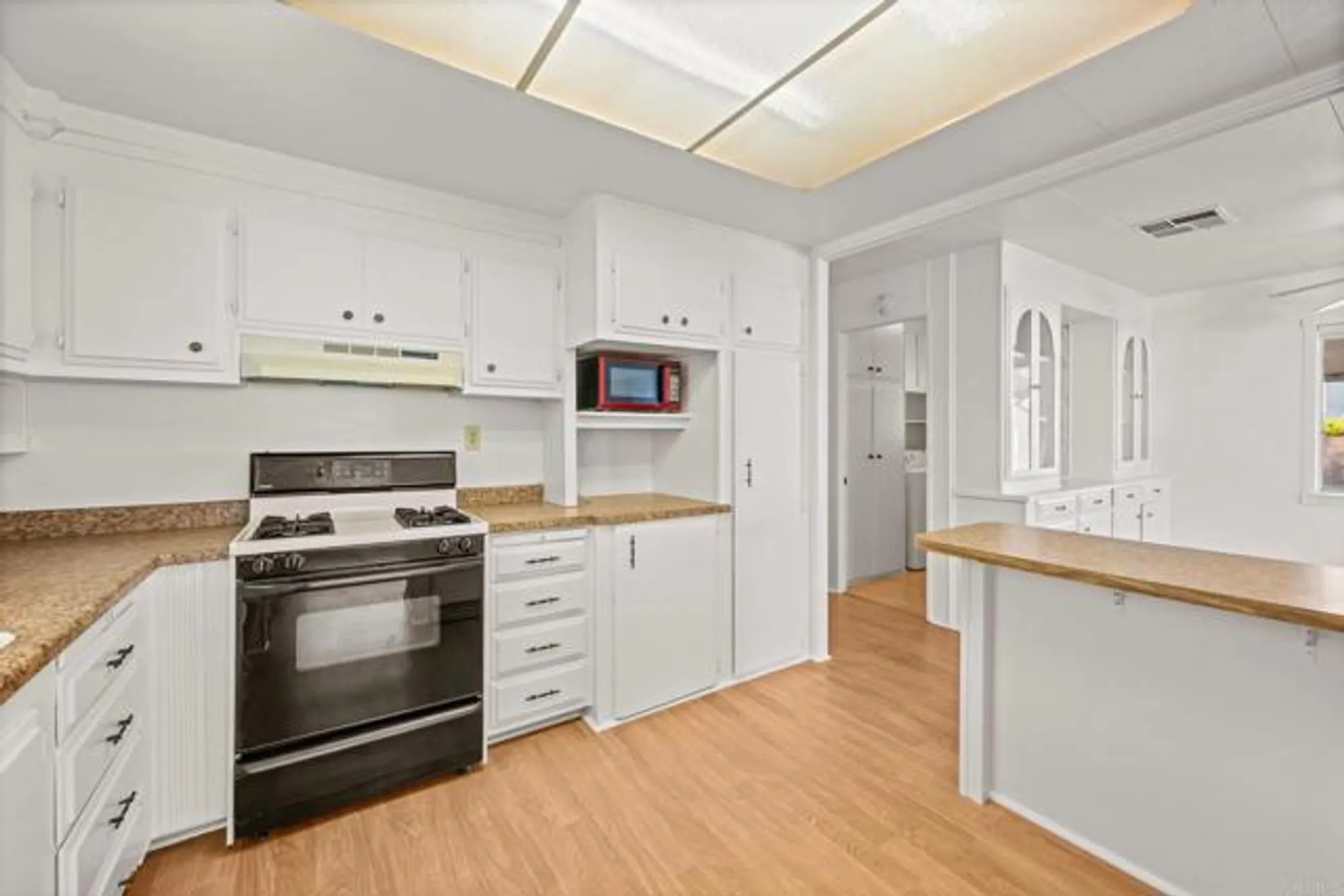 Property Slideshow image 13 of 33 | 444 n el camino real spc 47, Encinitas, CA, 92024