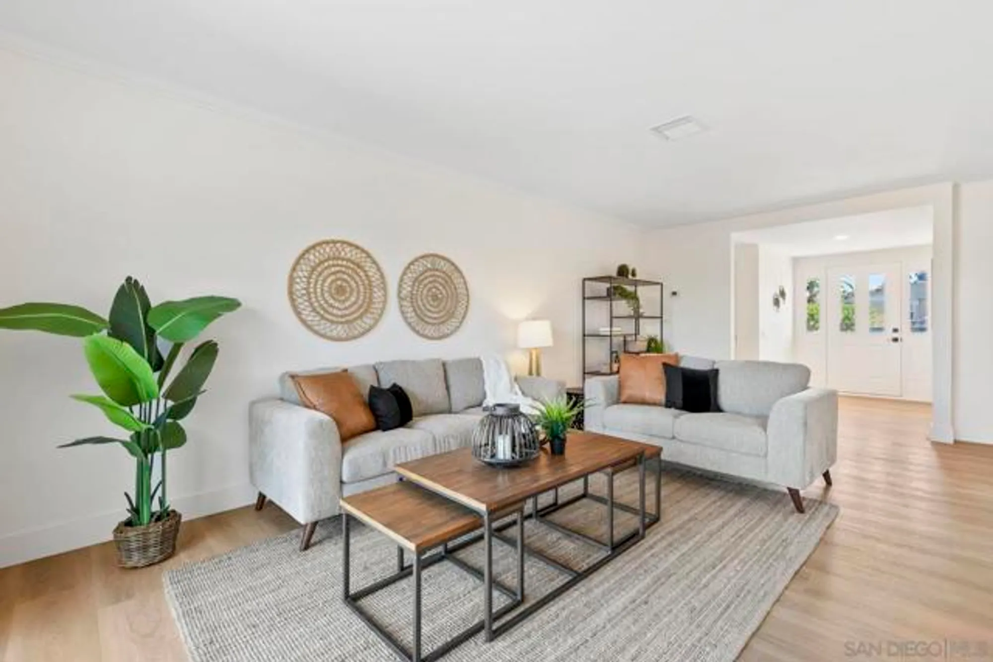 Property Slideshow image 9 of 34 | 12494 senda rd, San Diego, CA, 92128