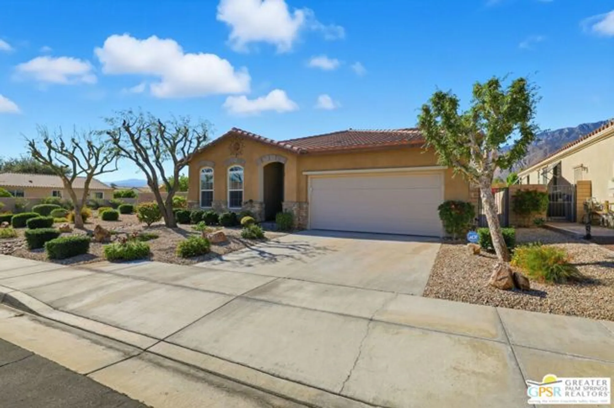 Property Slideshow image 4 of 30 | 2353 savanna way, Palm Springs, CA, 92262