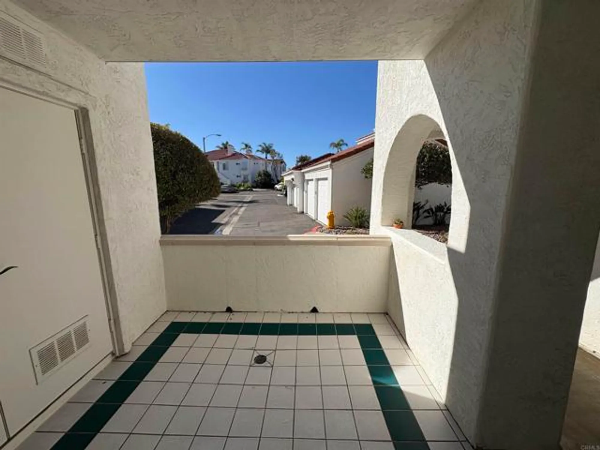Property Slideshow image 5 of 30 | 3365 genoa way unit 138, Oceanside, CA, 92056