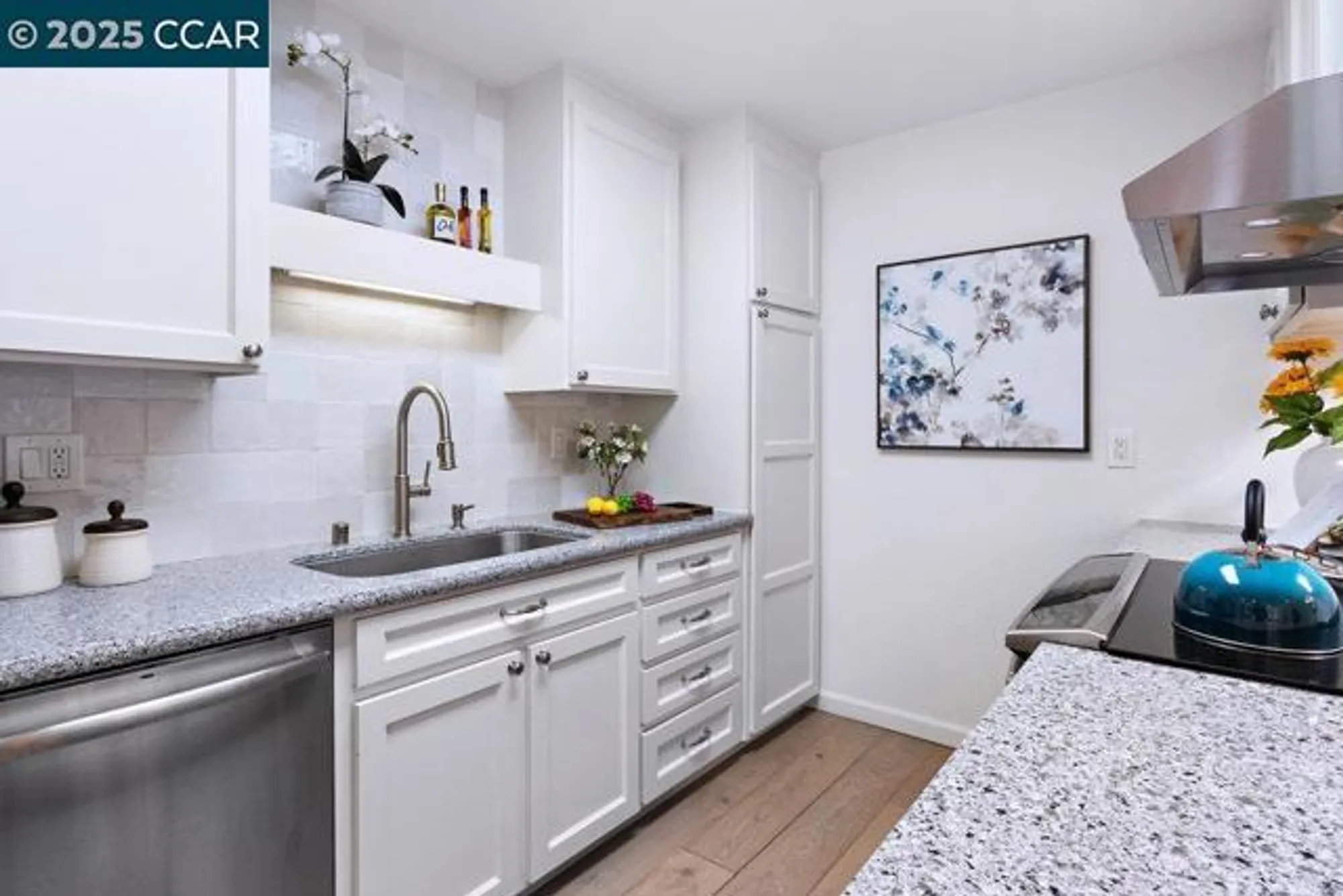 Property Slideshow image 13 of 46 | 1932 ptarmigan dr 3, Walnut Creek, CA, 94595