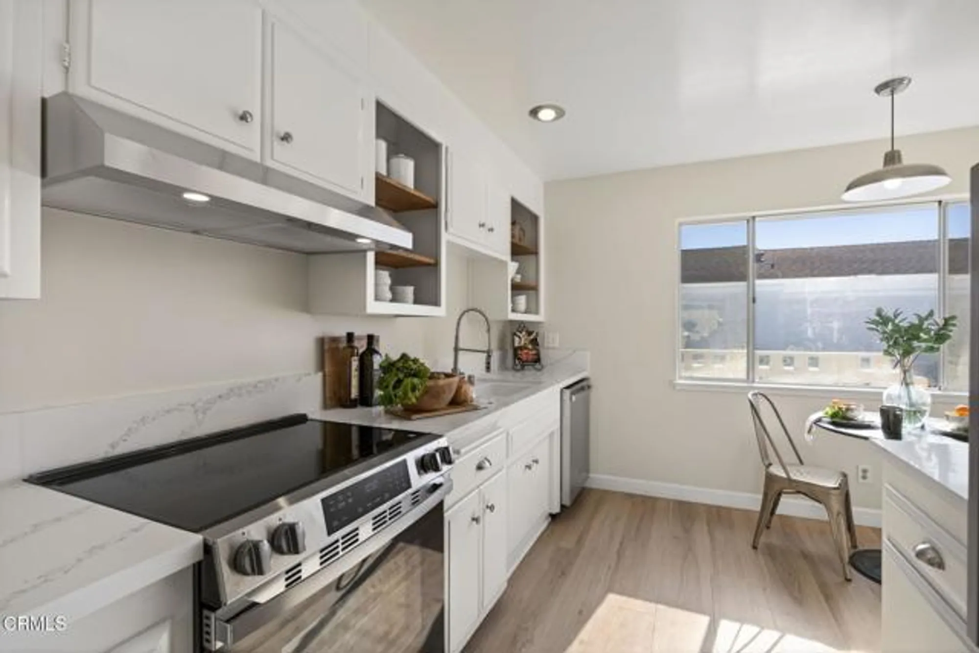 Property Slideshow image 22 of 60 | 135 e fiesta grn, Port Hueneme, CA, 93041