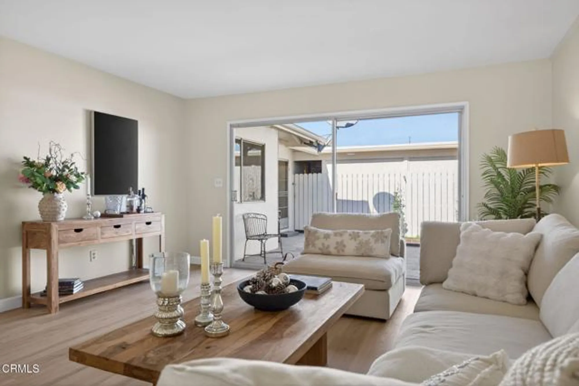 Property Slideshow image 9 of 60 | 135 e fiesta grn, Port Hueneme, CA, 93041