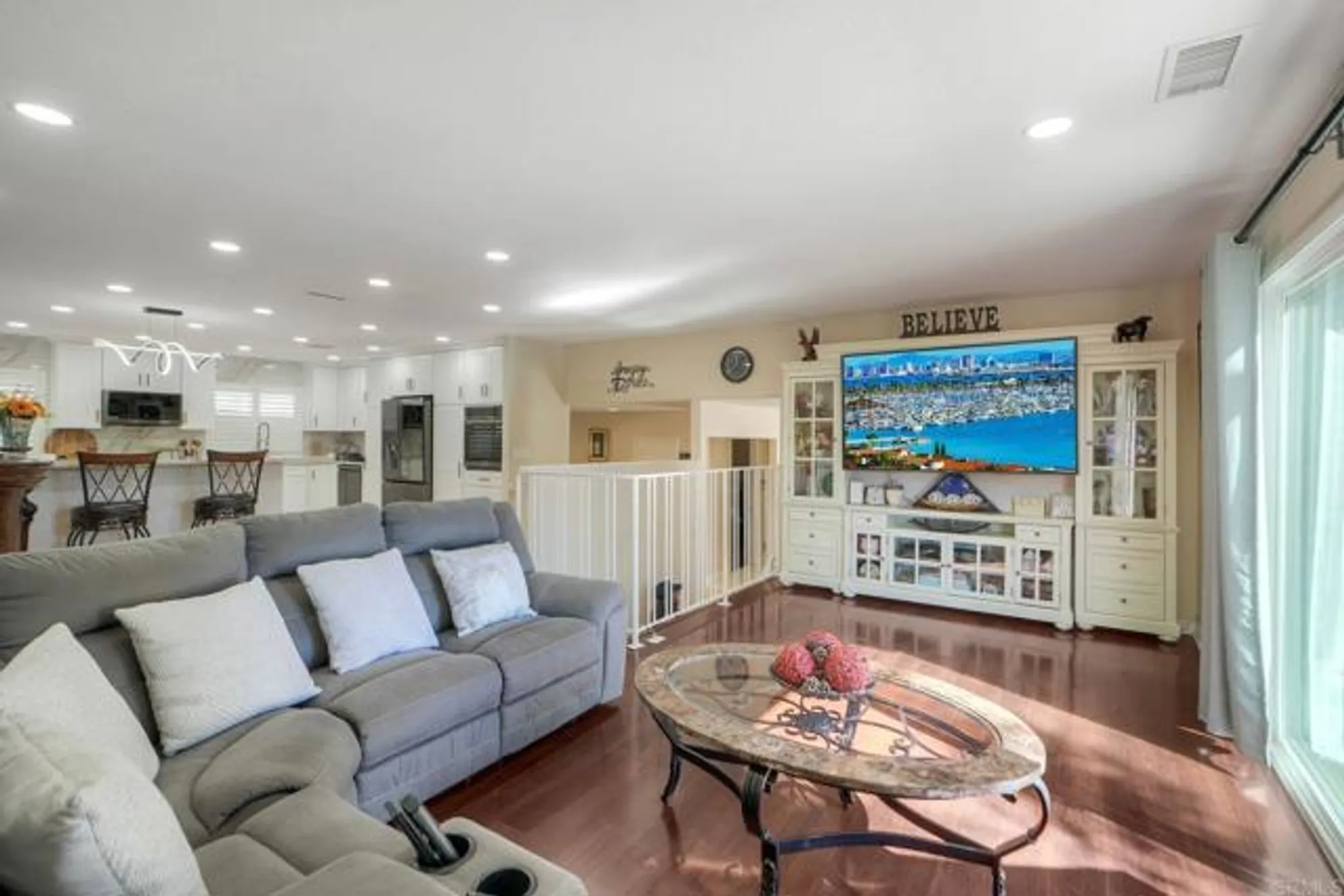 Property Slideshow image 22 of 46 | 10629 meadow glen way, Escondido, CA, 92026