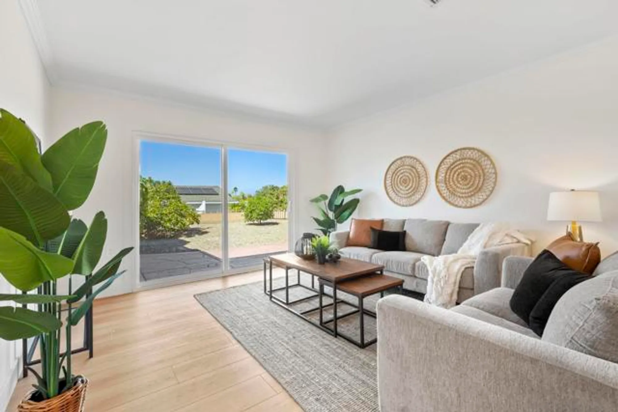 Property Slideshow image 7 of 34 | 12494 senda rd, San Diego, CA, 92128