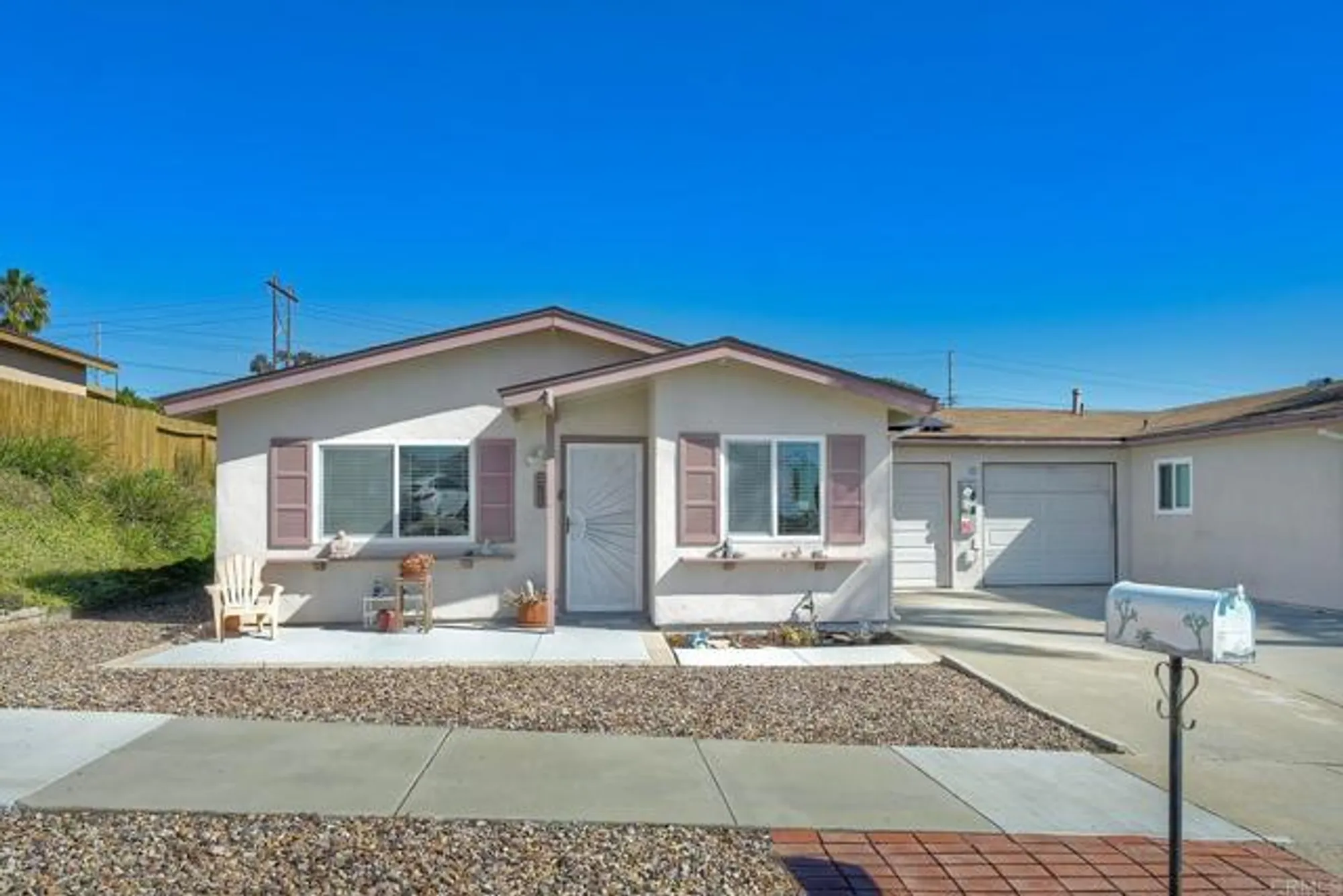 Property Slideshow image 1 of 27 | 3711 mira pacific dr, Oceanside, CA, 92056