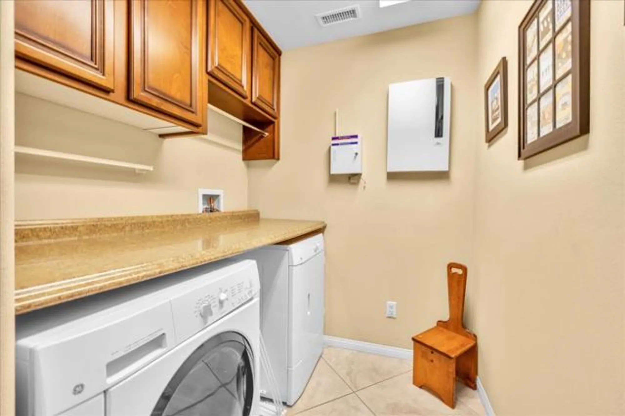 Property Slideshow image 23 of 69 | 81485 golden poppy way, La Quinta, CA, 92253