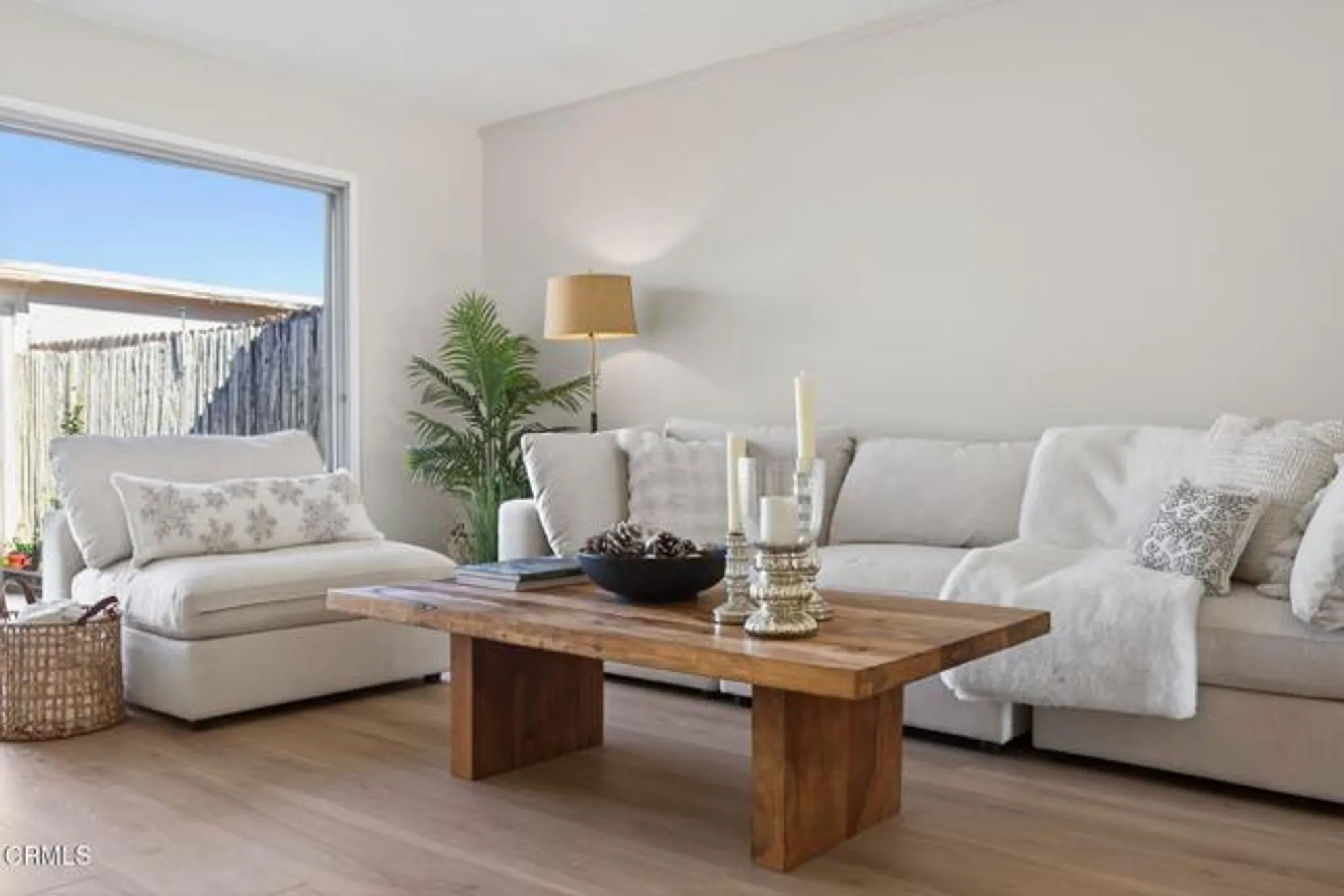 Property Slideshow image 7 of 60 | 135 e fiesta grn, Port Hueneme, CA, 93041