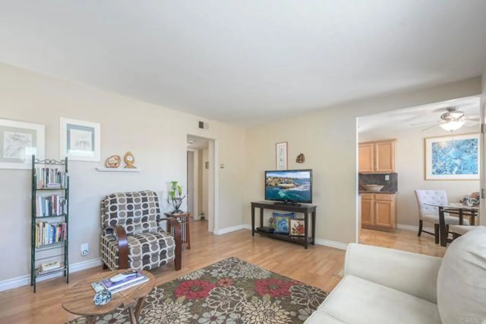 Property Slideshow image 6 of 27 | 3711 mira pacific dr, Oceanside, CA, 92056