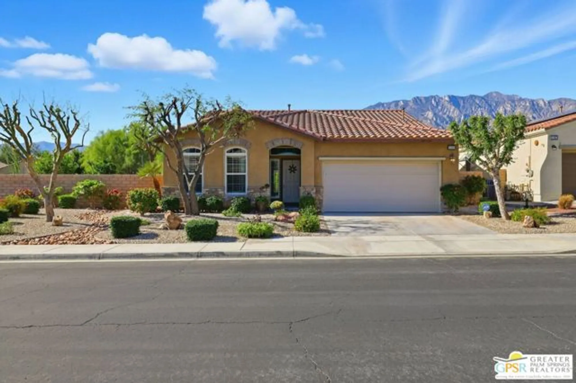 Property Slideshow image 1 of 30 | 2353 savanna way, Palm Springs, CA, 92262