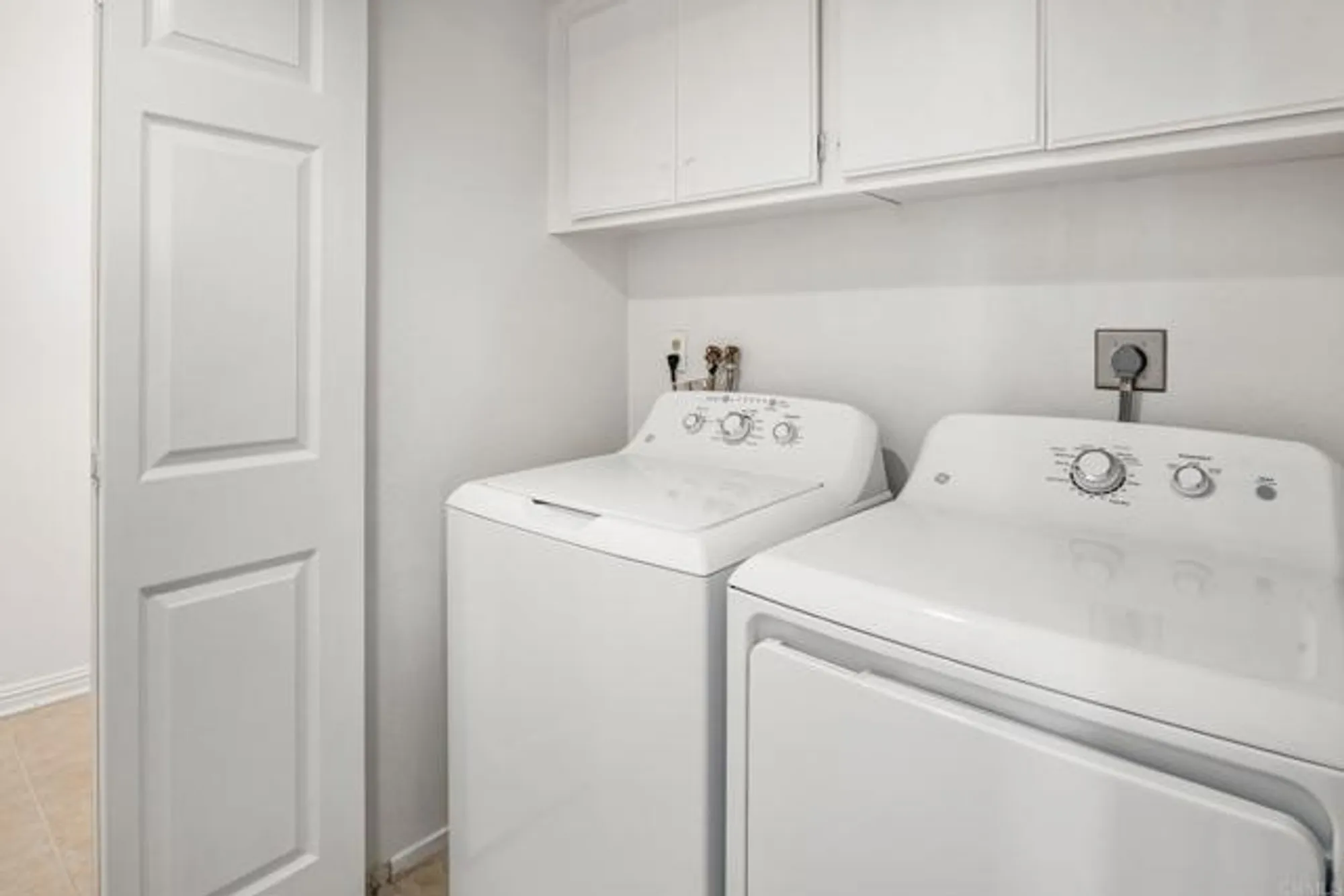 Property Slideshow image 23 of 41 | 4763 galicia way, Oceanside, CA, 92056