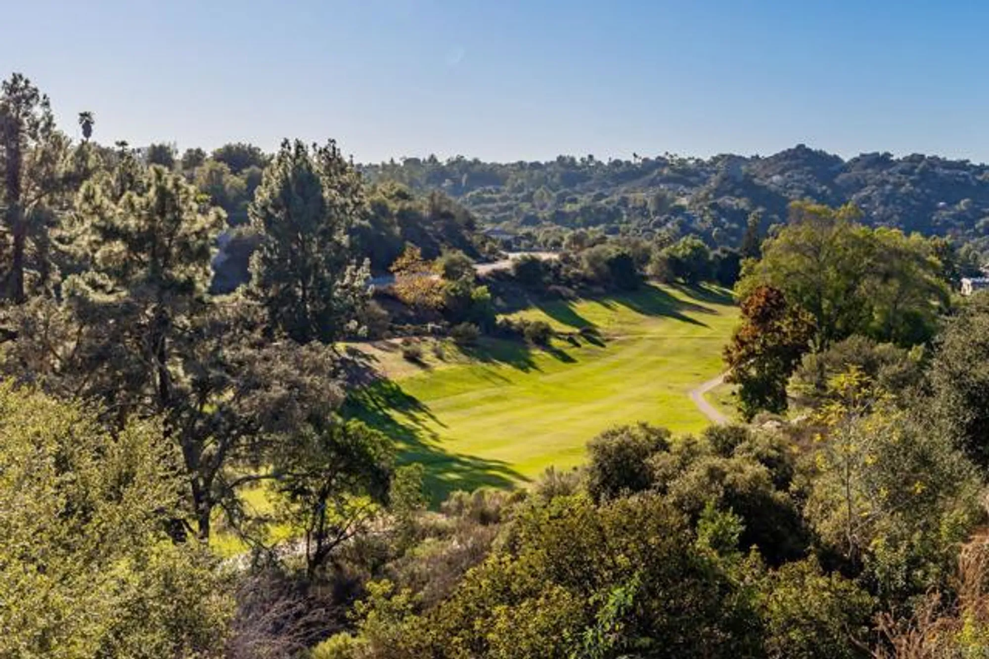 Property Slideshow image 27 of 34 | 10353 pinion trl, Escondido, CA, 92026