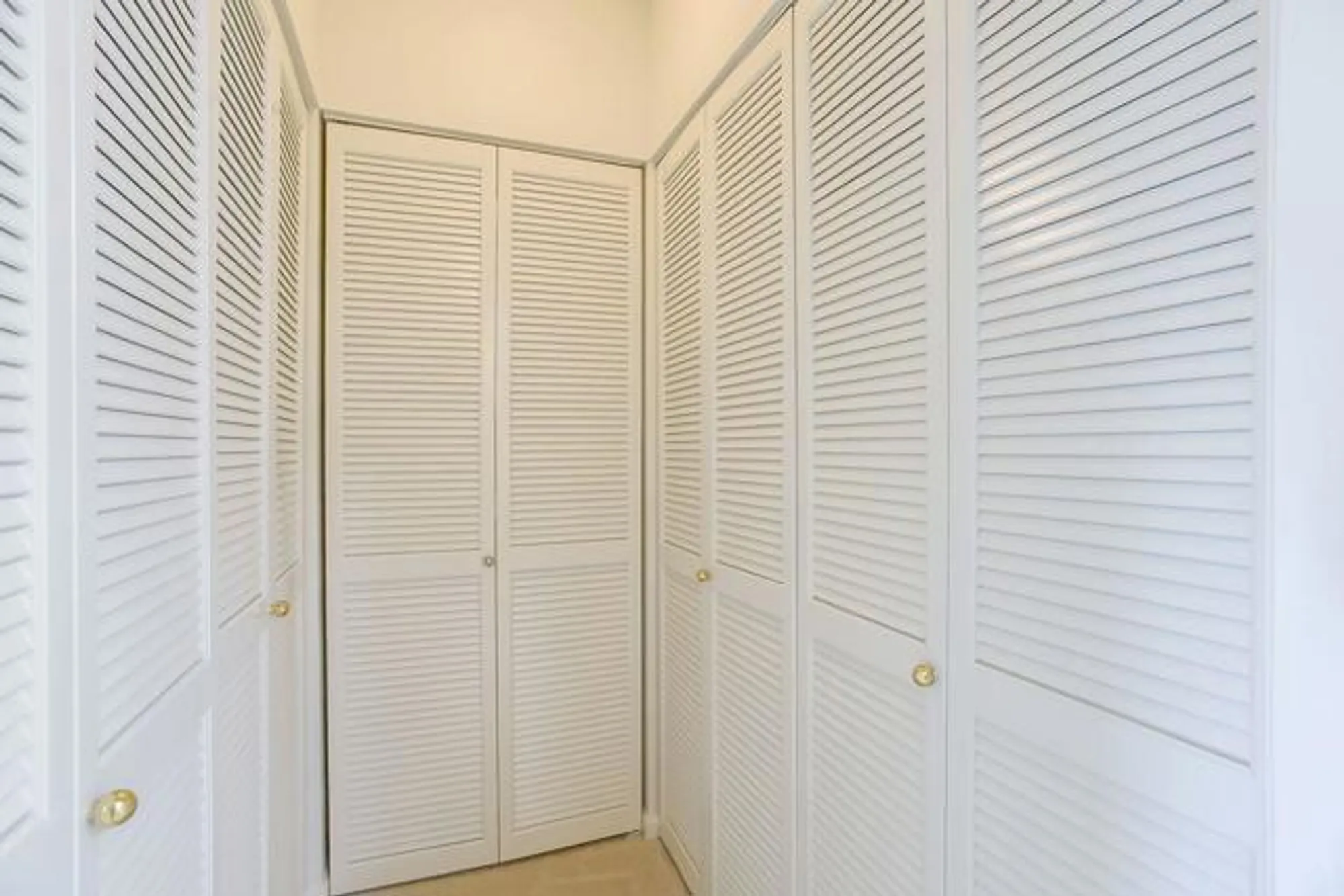 Property Slideshow image 35 of 66 | 1 baldwin ave 217, San Mateo, CA, 94401