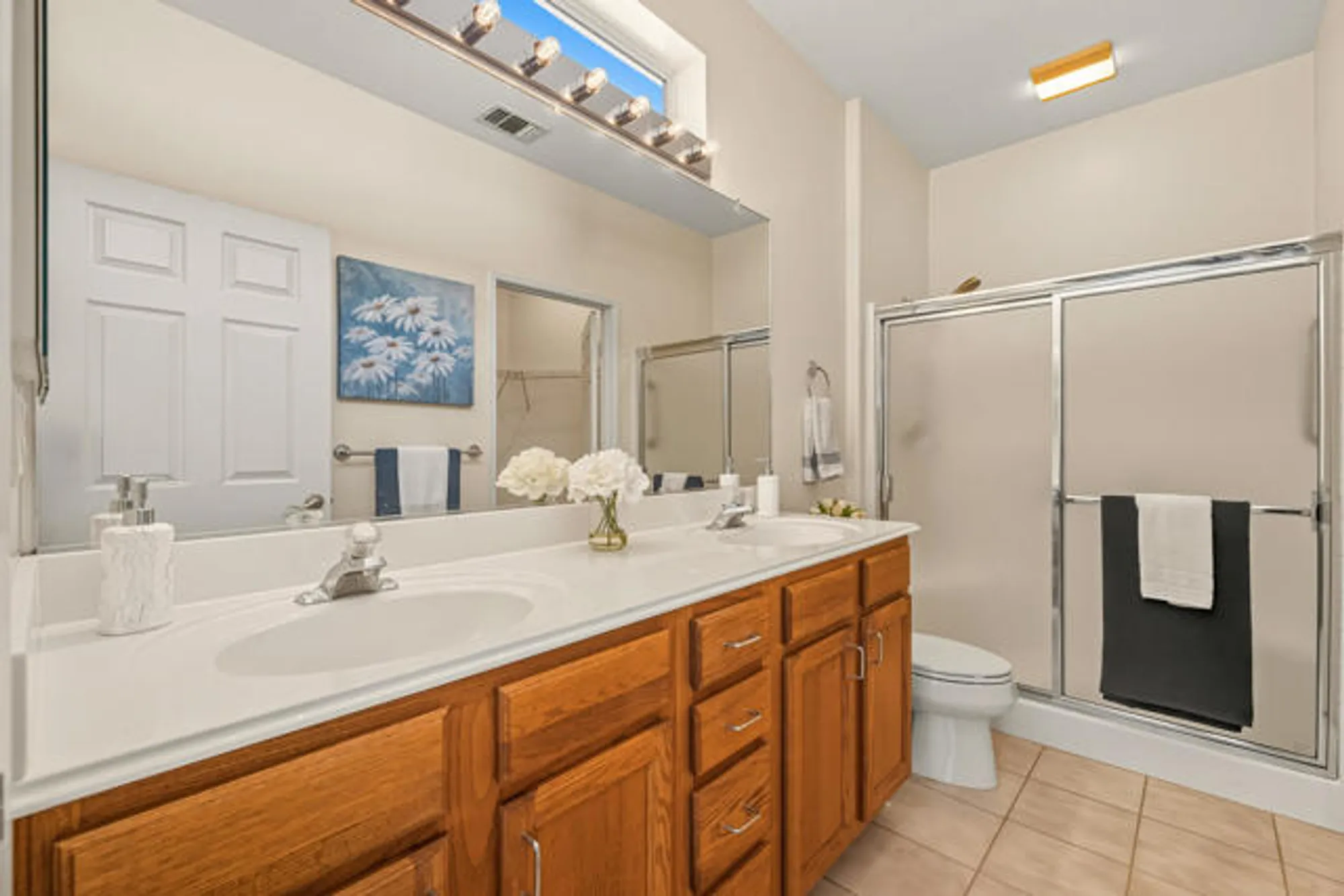 Property Slideshow image 18 of 30 | 78571 glastonbury way, Palm Desert, CA, 92211