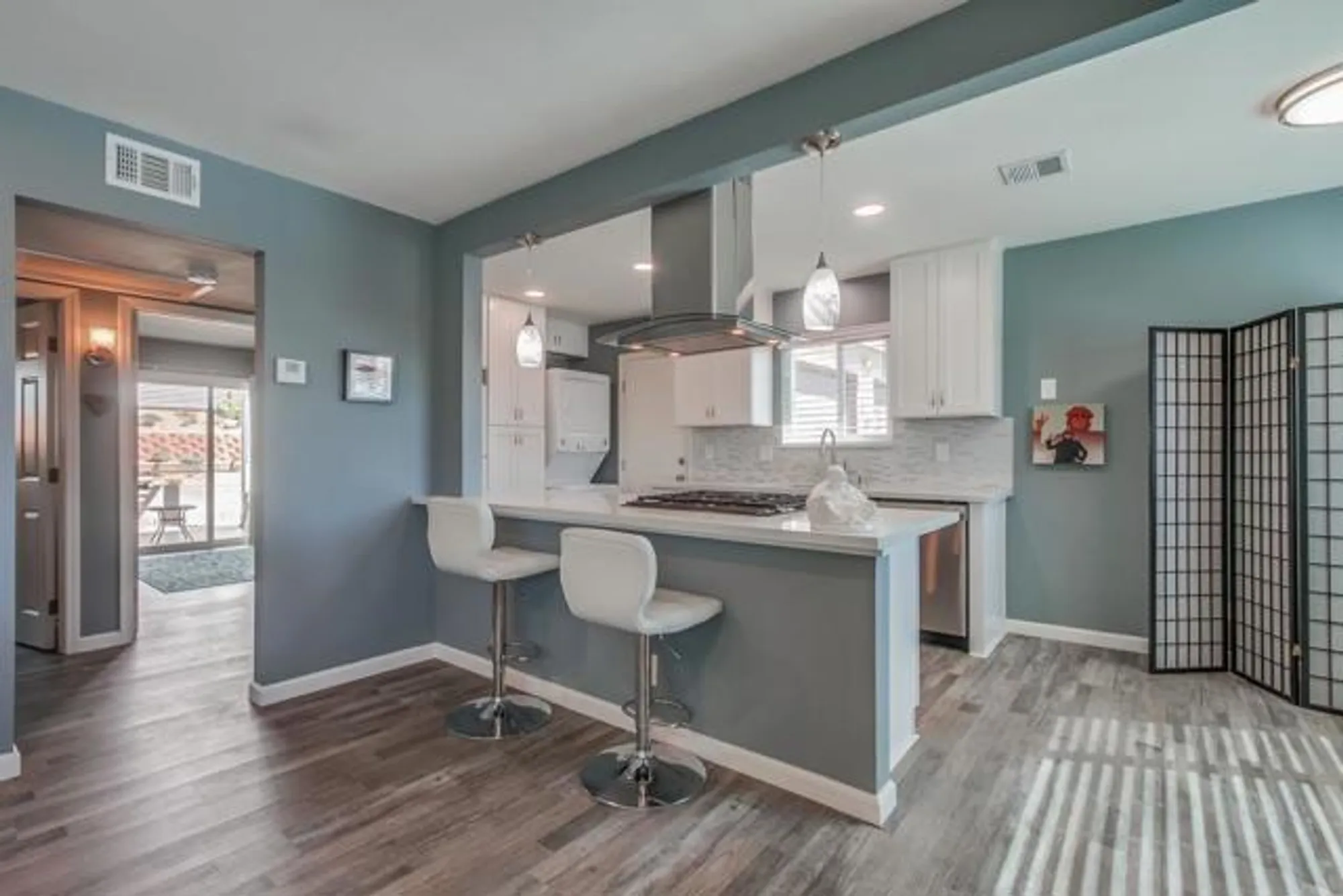 Property Slideshow image 8 of 32 | 3196 buena hills dr, Oceanside, CA, 92056