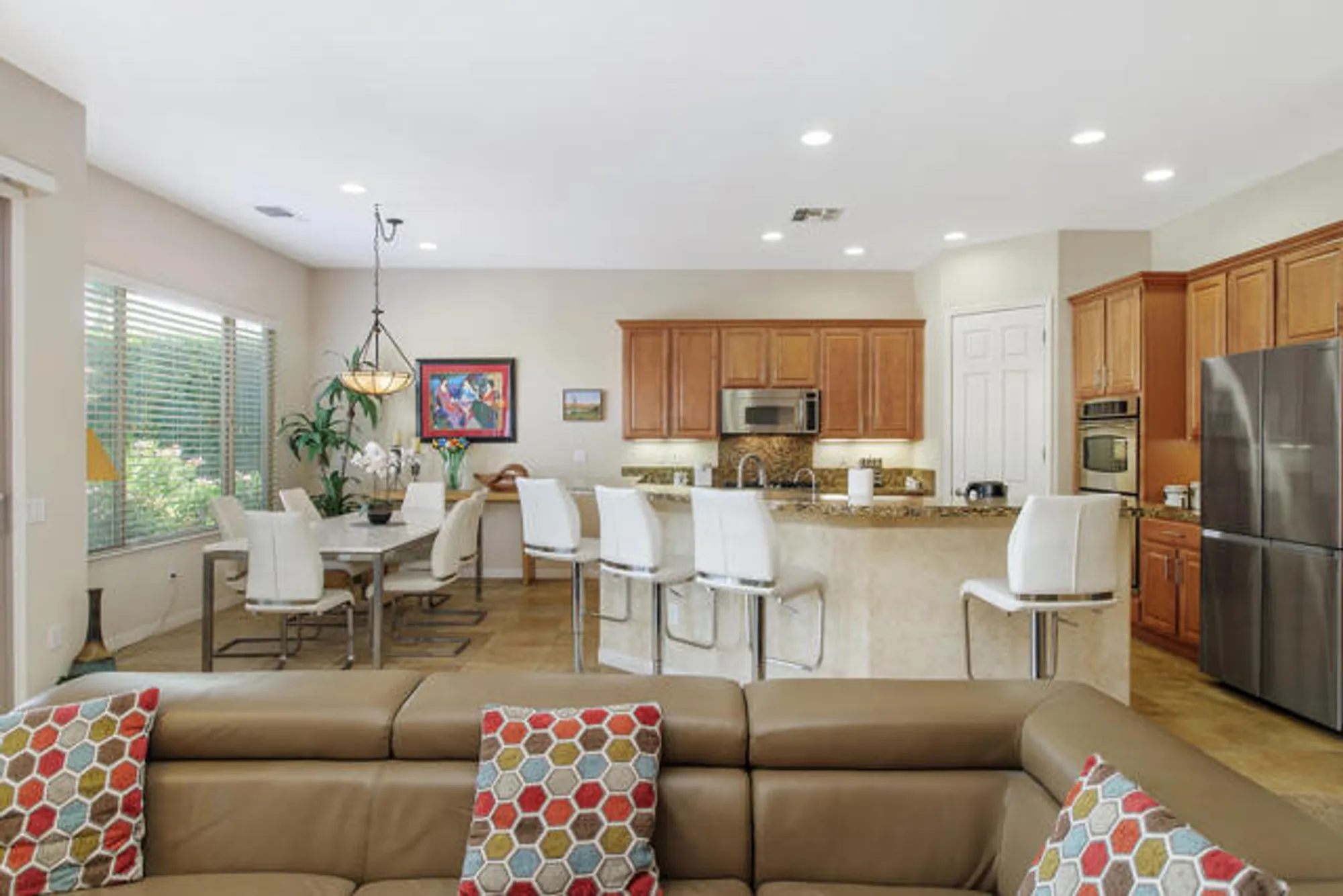 Property Slideshow image 9 of 29 | 40128 calle loma entrada, Indio, CA, 92203