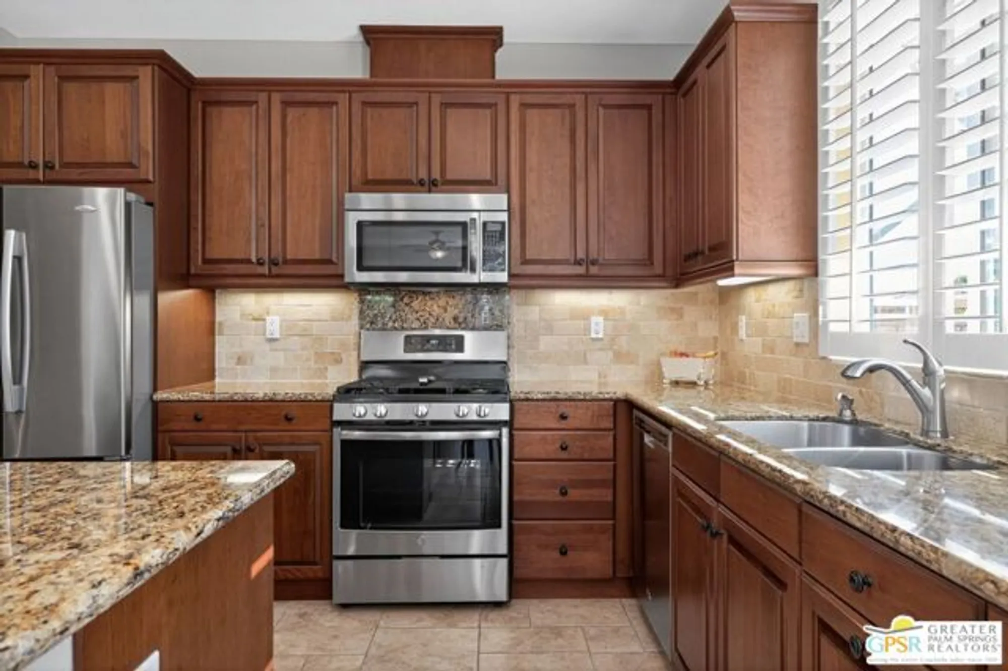 Property Slideshow image 14 of 30 | 2353 savanna way, Palm Springs, CA, 92262