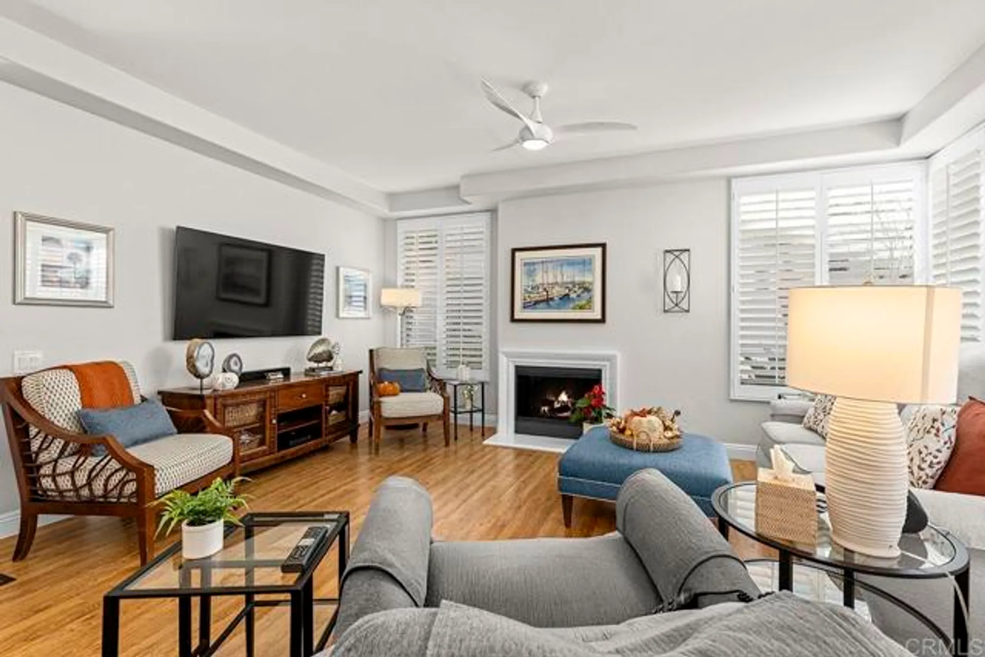 Property Slideshow image 5 of 39 | 3335 genoa way 111, Oceanside, CA, 92056