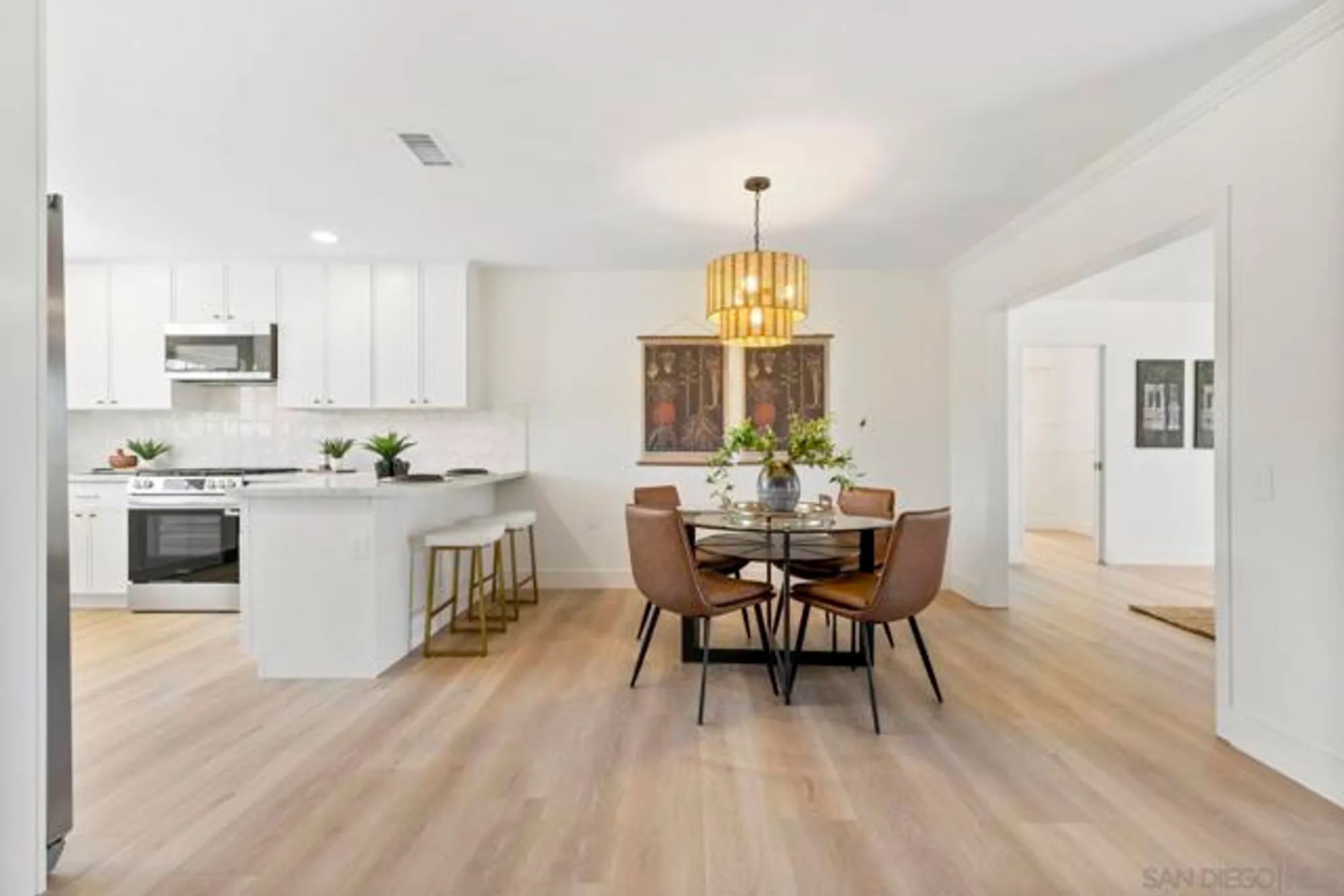 Property Slideshow image 12 of 34 | 12494 senda rd, San Diego, CA, 92128