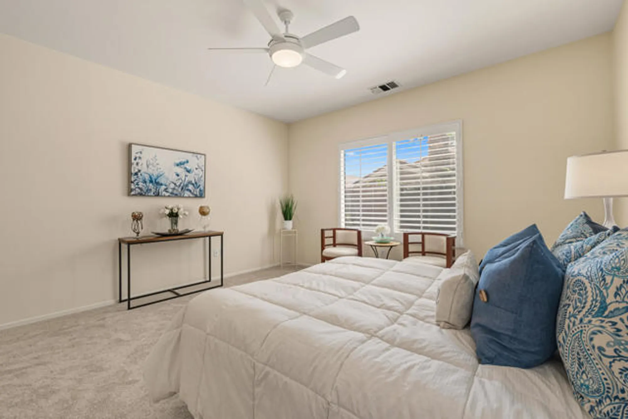 Property Slideshow image 16 of 30 | 78571 glastonbury way, Palm Desert, CA, 92211