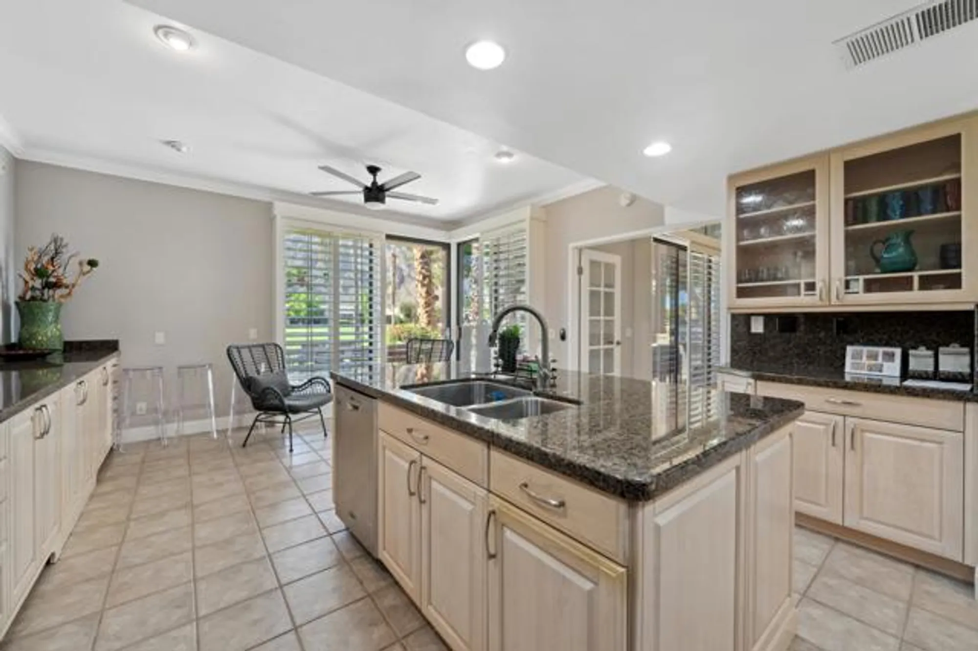 Property Slideshow image 6 of 33 | 55069 oakhill, La Quinta, CA, 92253